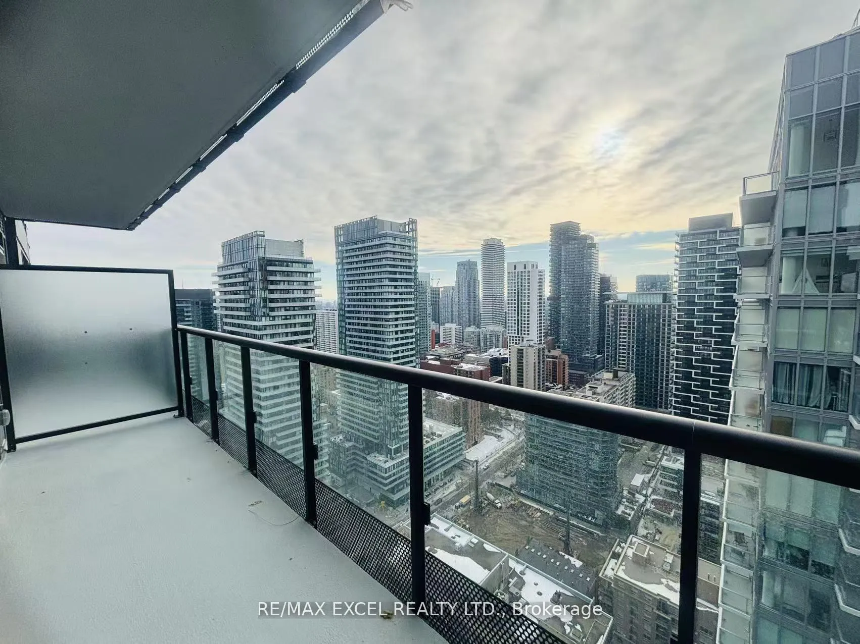 Photo 22 of Unit 3404S, 127 Broadway Avenue, Toronto, Mount Pleasant West — HOMEH