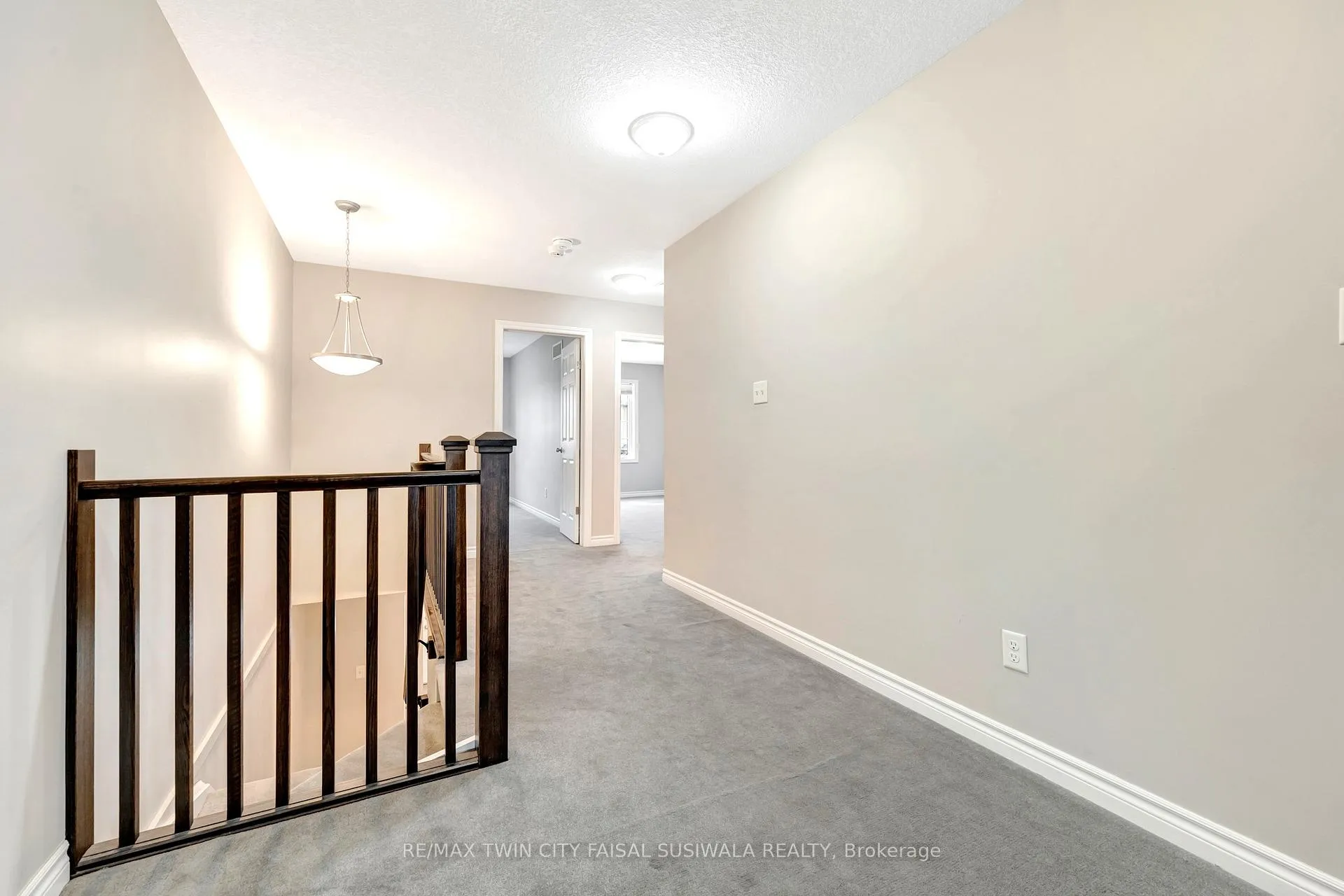Photo 9 of Unit 57, 50 Pinnacle Drive, Kitchener — HOMEH