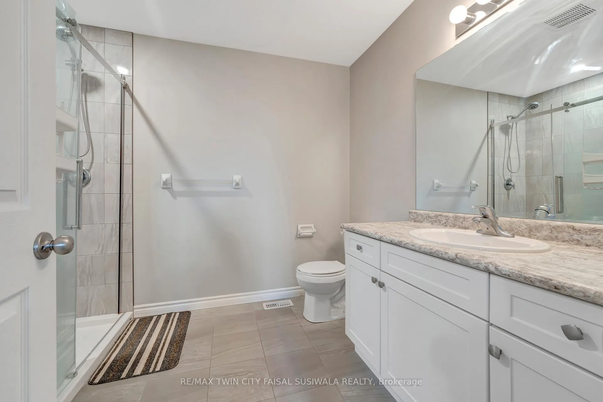 Photo 11 of Unit 57, 50 Pinnacle Drive, Kitchener — HOMEH