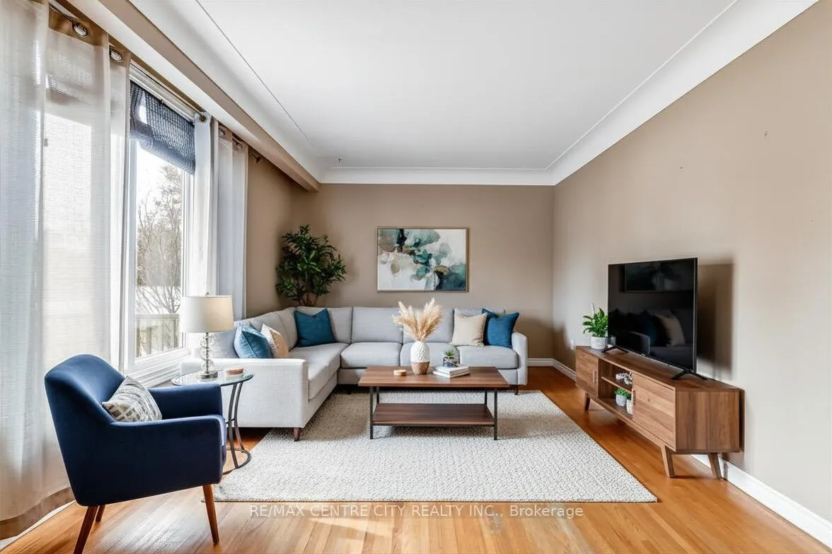Photo 6 of 124 Fairview Avenue, St. Thomas — HOMEH