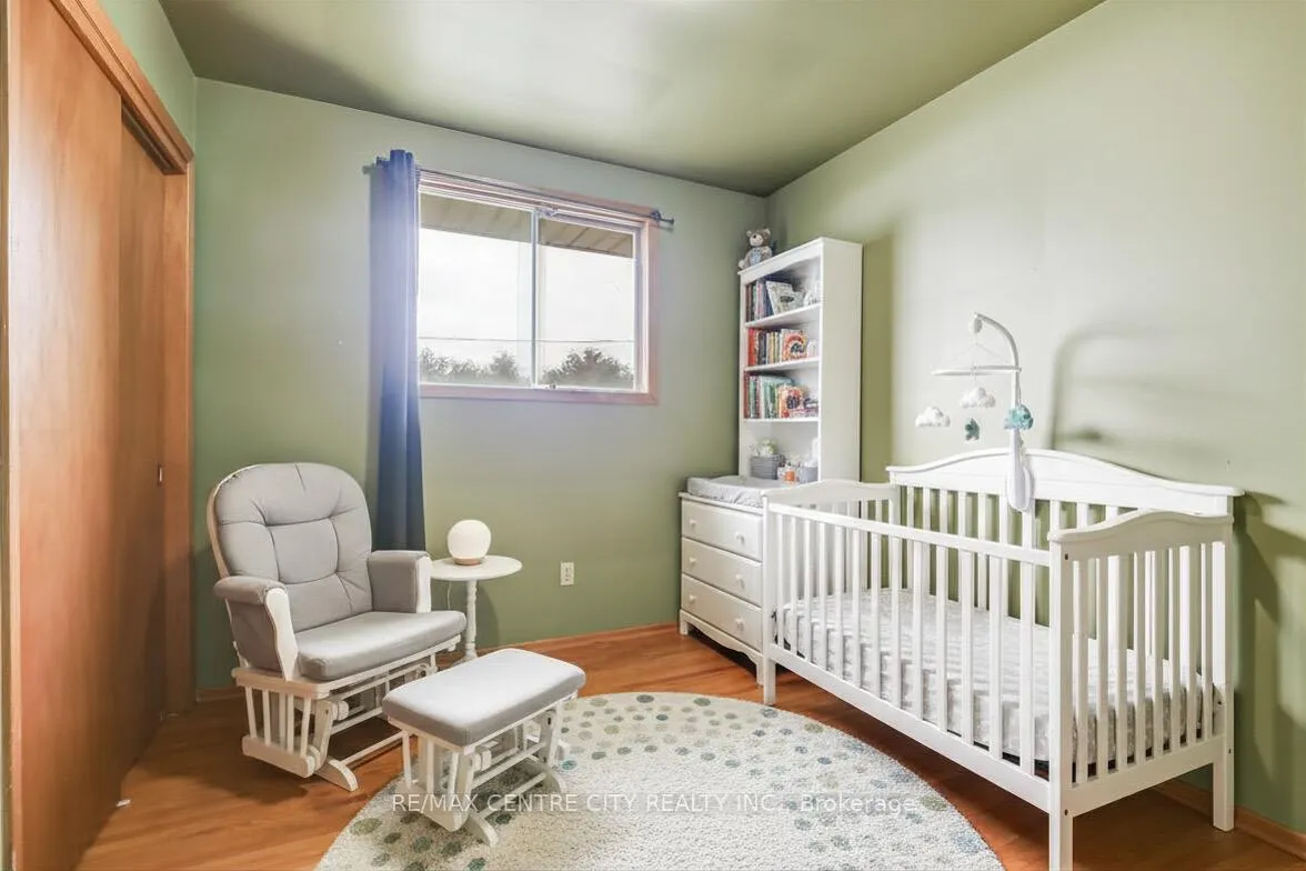 Photo 19 of 124 Fairview Avenue, St. Thomas — HOMEH