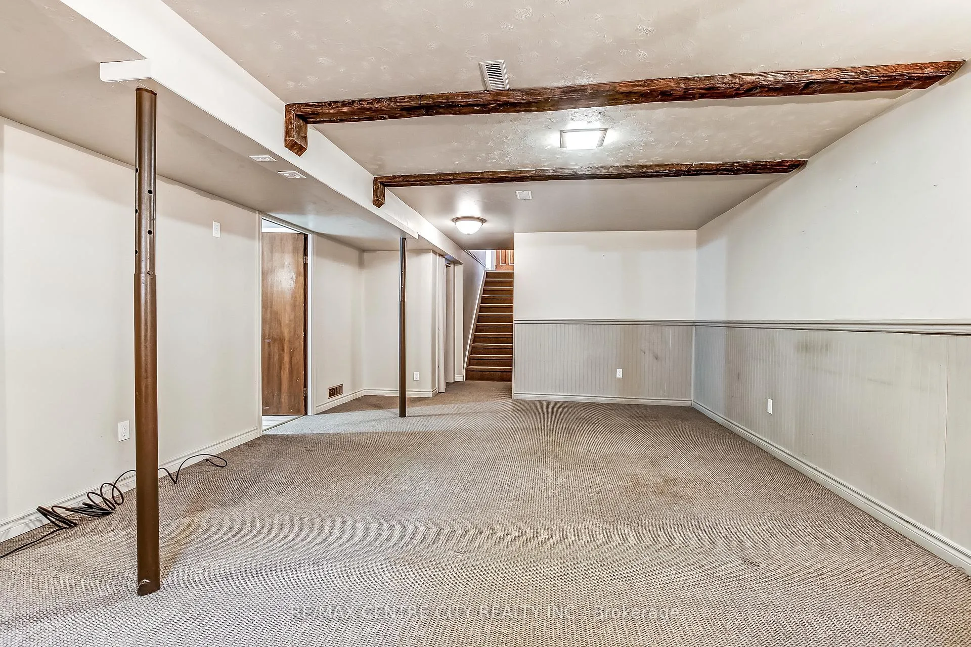 Photo 26 of 124 Fairview Avenue, St. Thomas — HOMEH