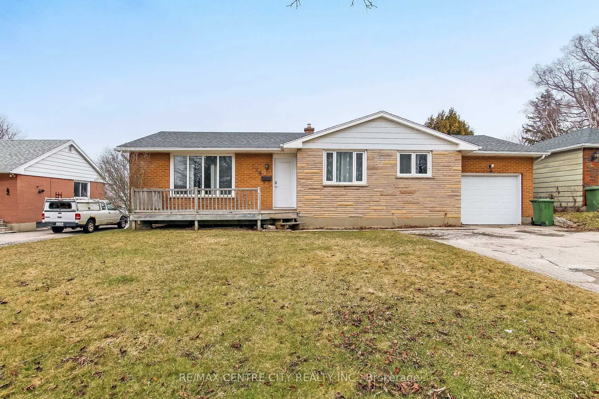 Photo 33 of 124 Fairview Avenue, St. Thomas — HOMEH