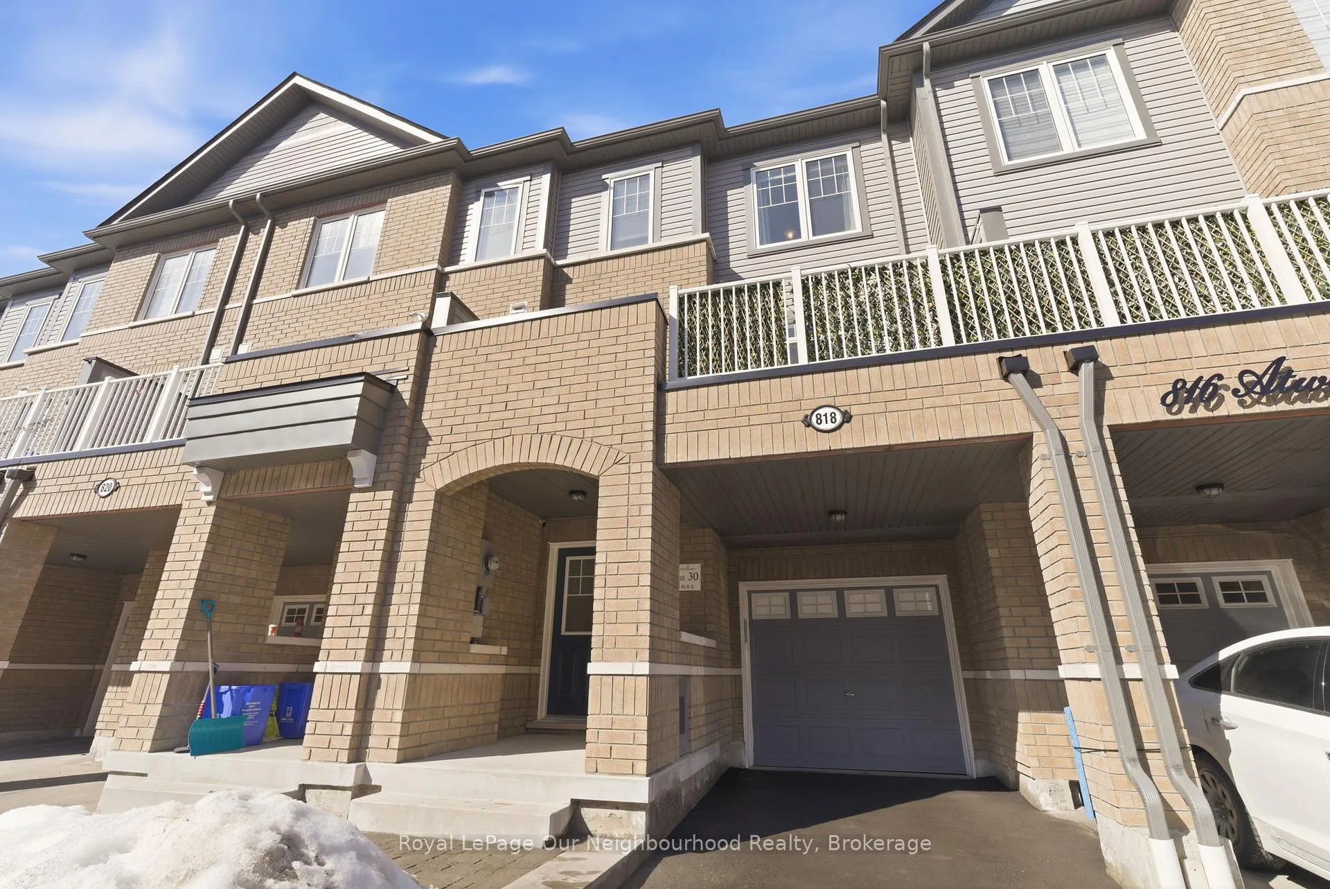 Front of 818 Atwater Path