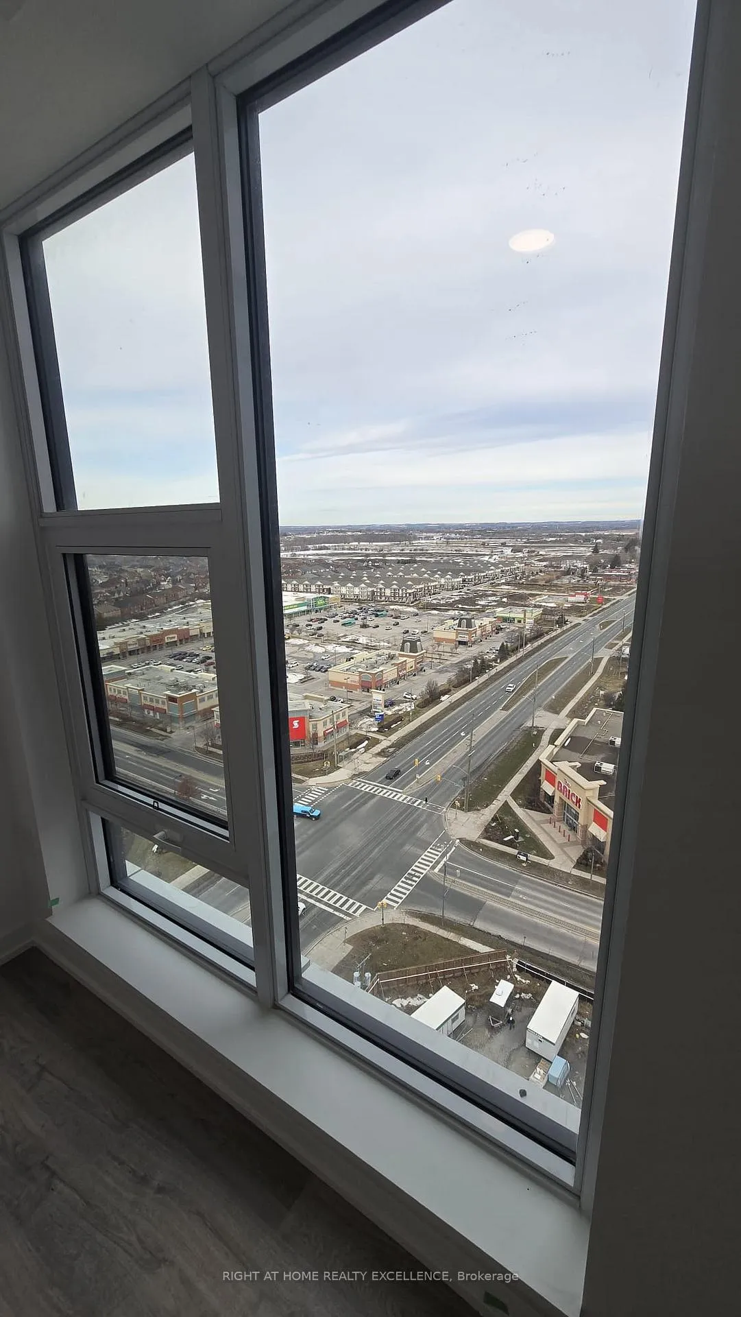 Photo 6 of Unit A-2109, 9763 Markham Road, Markham, Greensborough — HOMEH