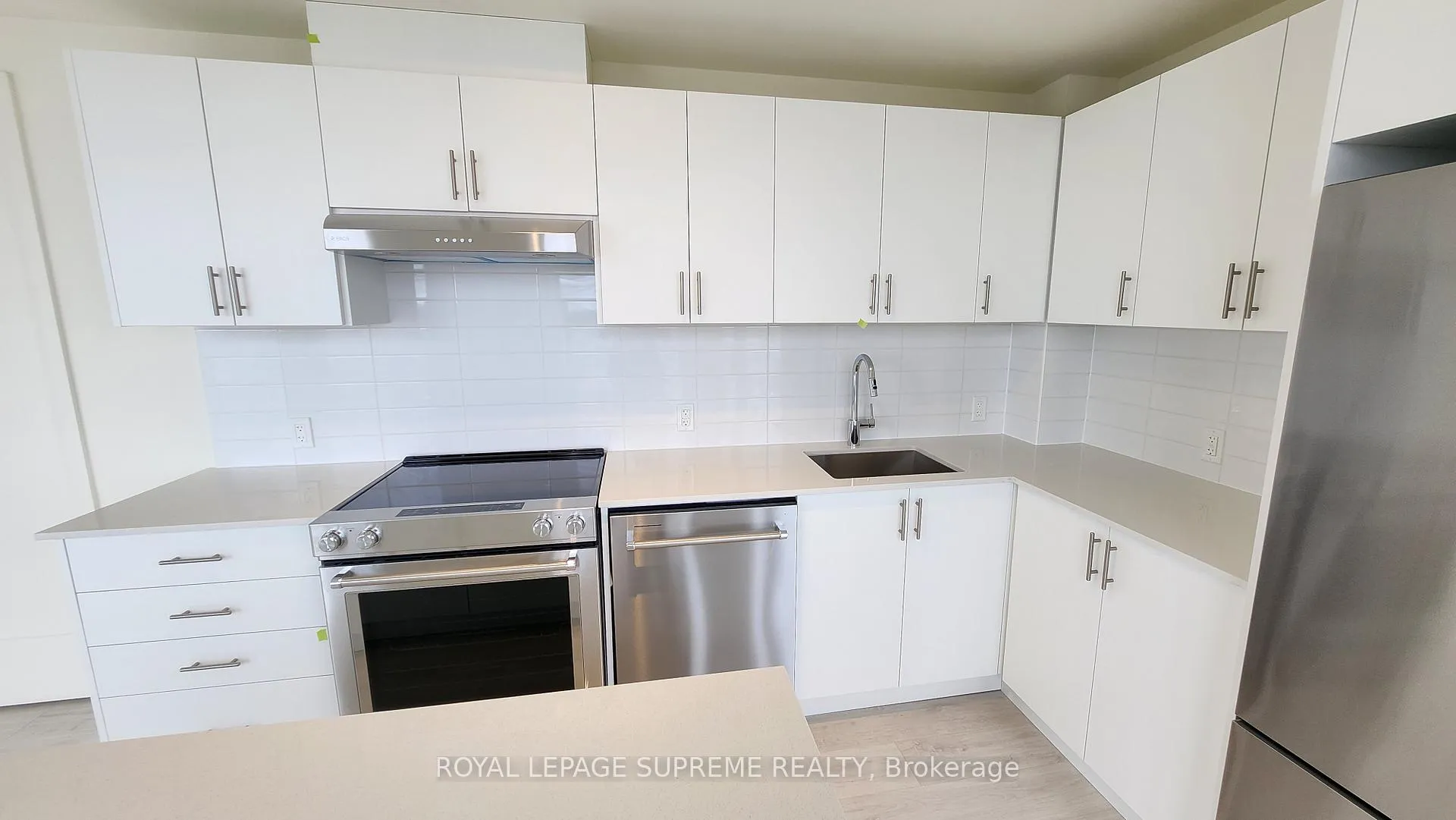 Photo 5 of Unit 1915, 8960 Jane Street, Vaughan, Vellore Village — HOMEH