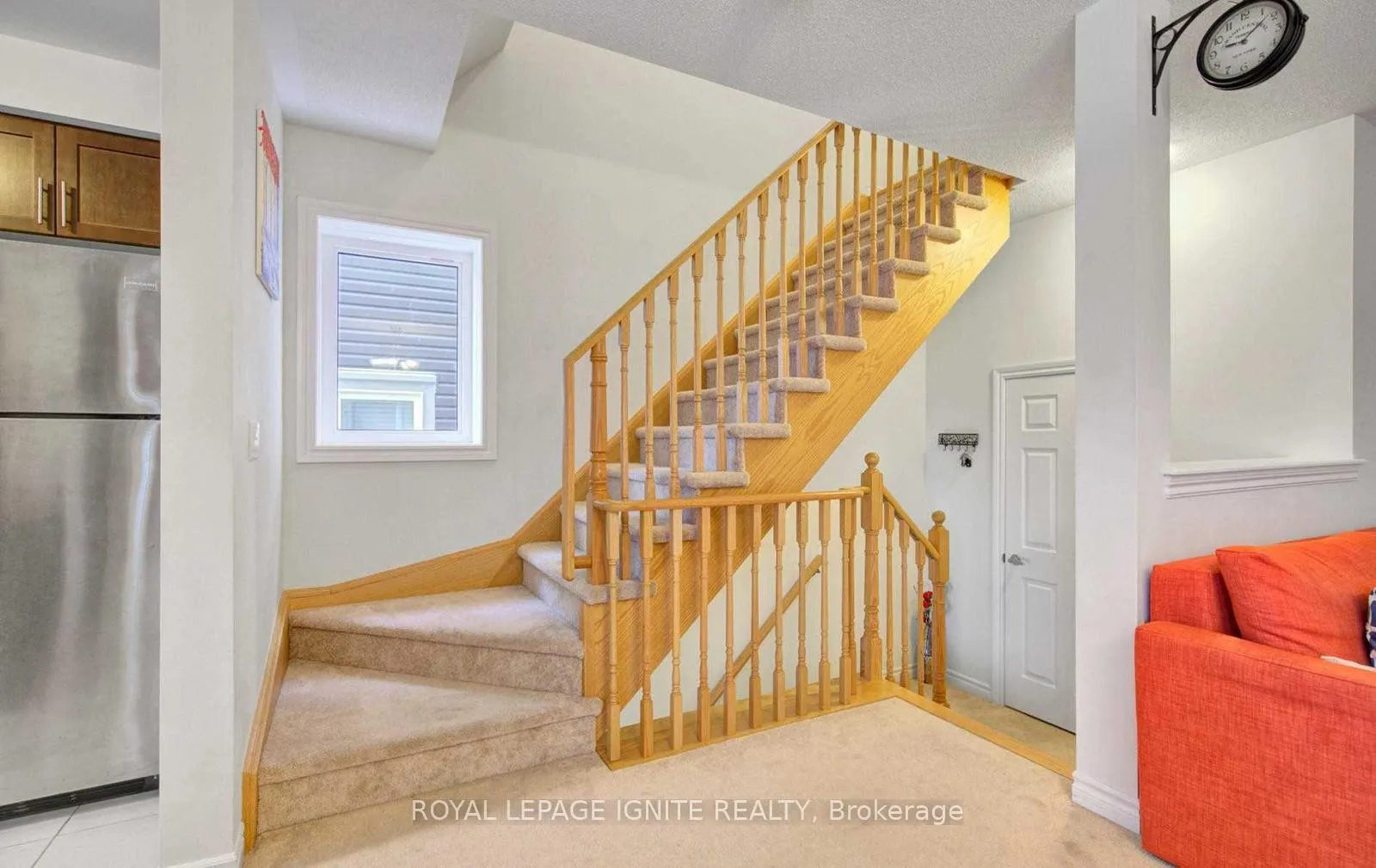 Photo 10 of 57 Far North Court, Oshawa, Windfields — HOMEH