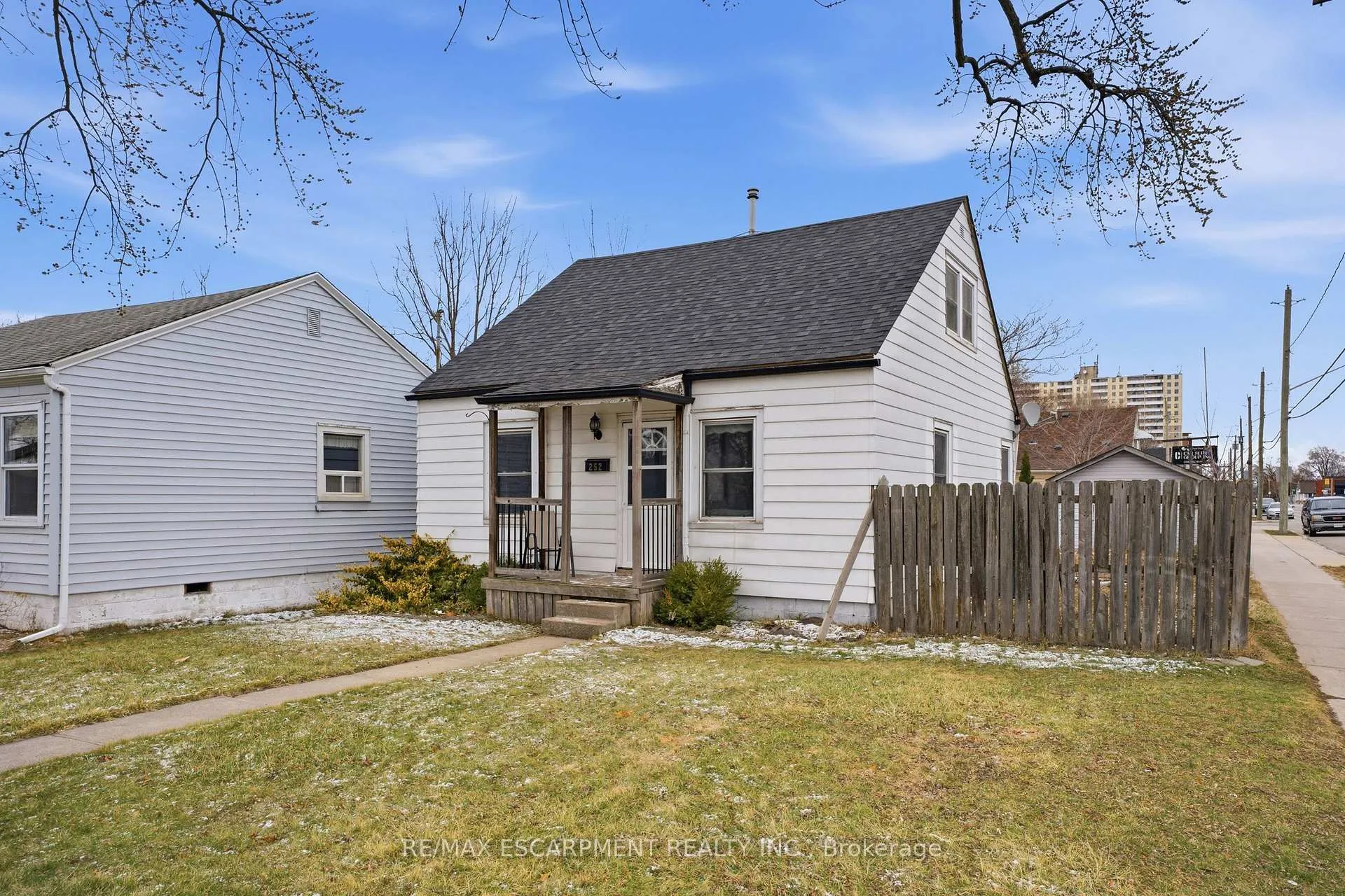 Photo 4 of 252 Ivon Avenue, Hamilton, Normanhurst — HOMEH