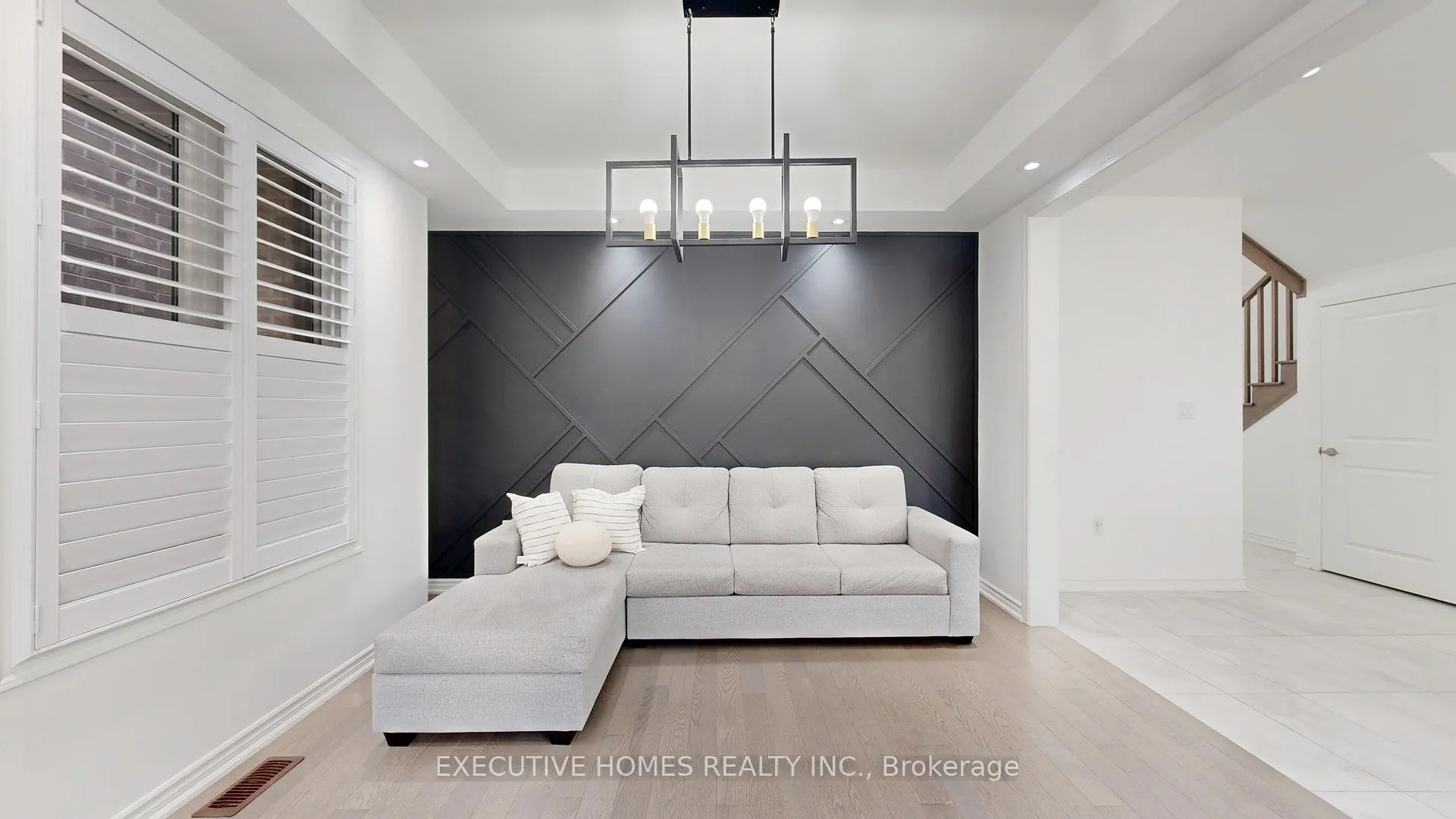 Photo 16 of 2885 Foxden Square, Pickering, Rural Pickering — HOMEH