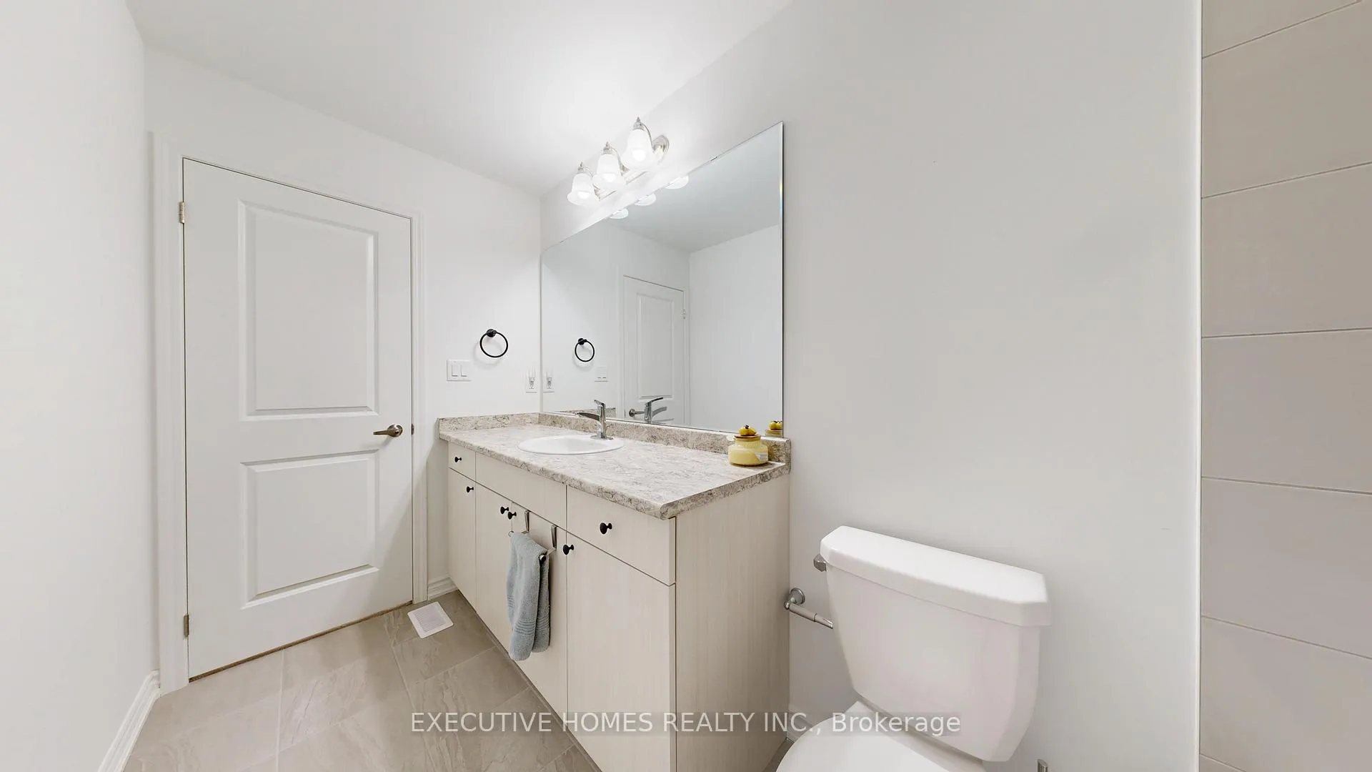 Photo 24 of 2885 Foxden Square, Pickering, Rural Pickering — HOMEH