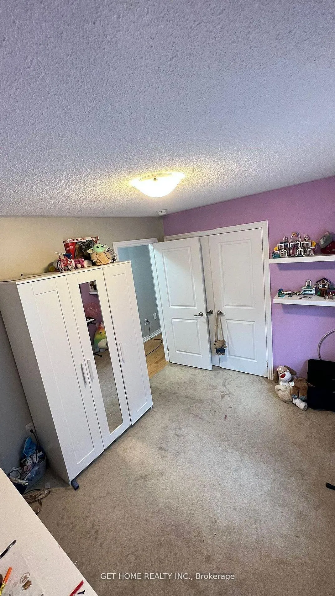 Photo 16 of 20 Swanton Road W, Brampton, Credit Valley — HOMEH