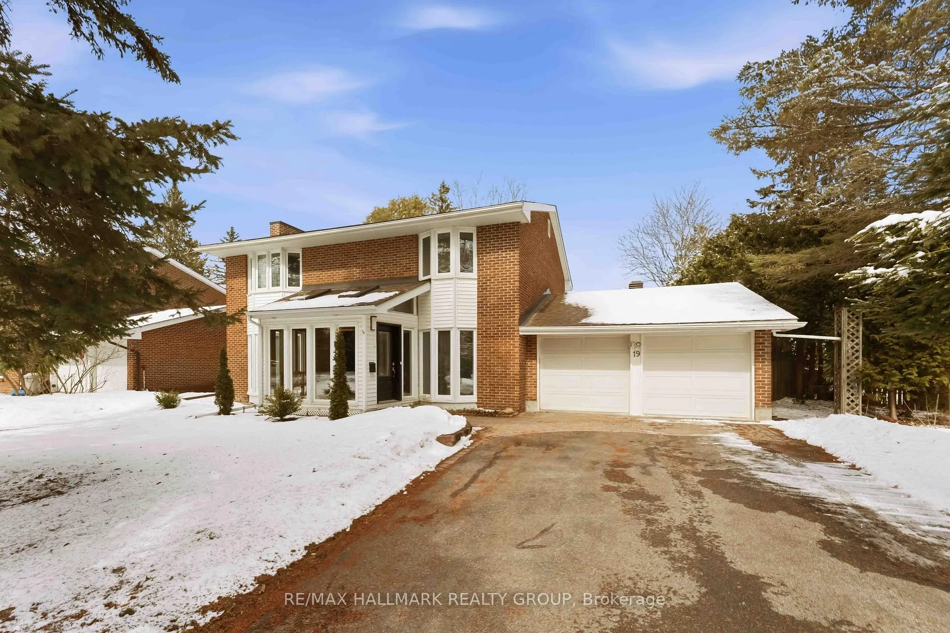 Front of 19 Kingsford Crescent