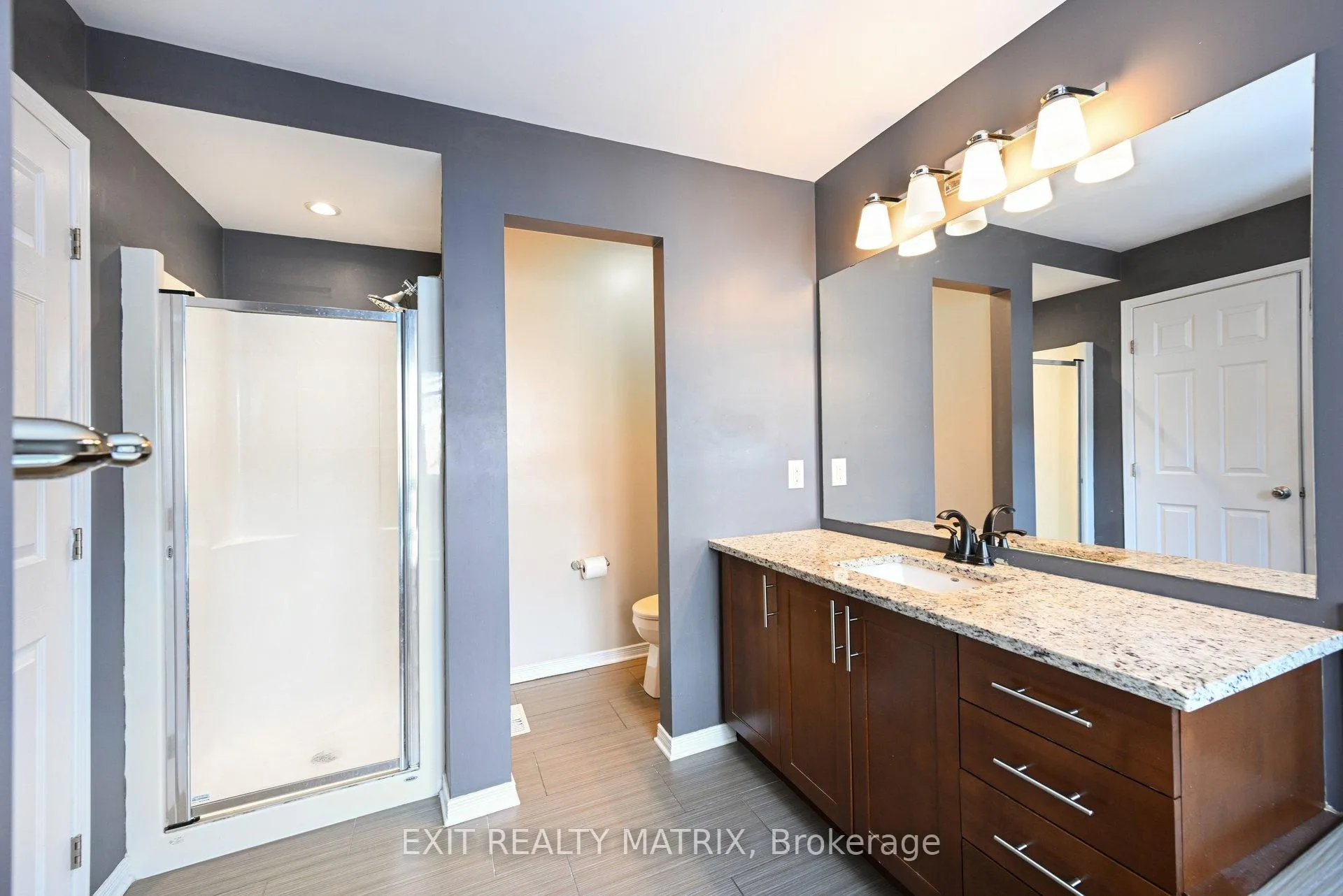 Photo 18 of 233 Losino Crescent, Ottawa, Kanata - Emerald Meadows/Trailwest — HOMEH