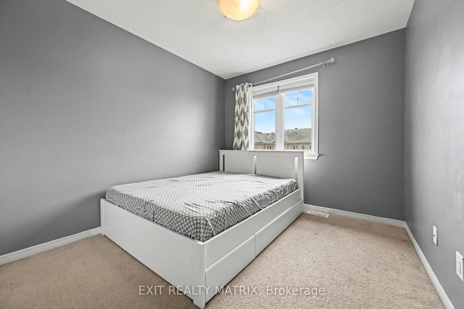 Photo 20 of 233 Losino Crescent, Ottawa, Kanata - Emerald Meadows/Trailwest — HOMEH