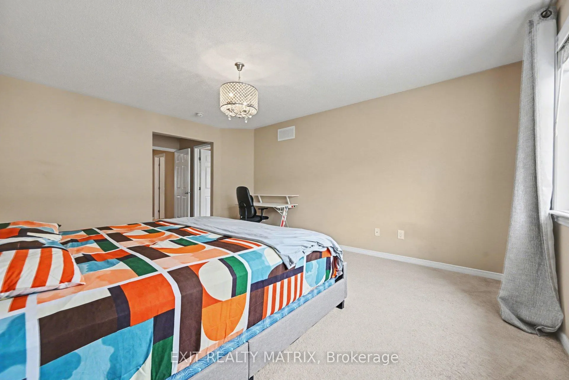 Photo 23 of 233 Losino Crescent, Ottawa, Kanata - Emerald Meadows/Trailwest — HOMEH