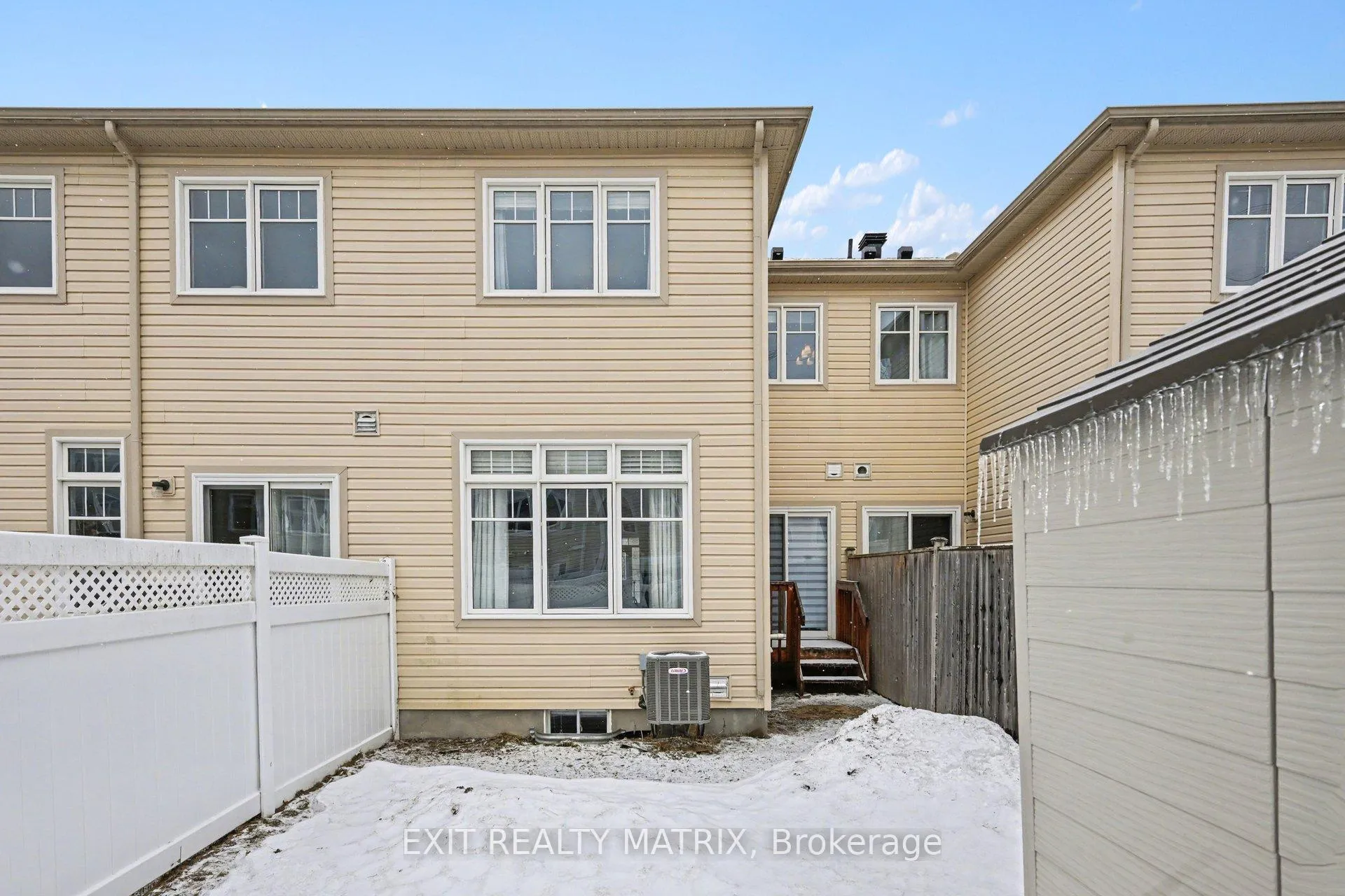 Photo 27 of 233 Losino Crescent, Ottawa, Kanata - Emerald Meadows/Trailwest — HOMEH