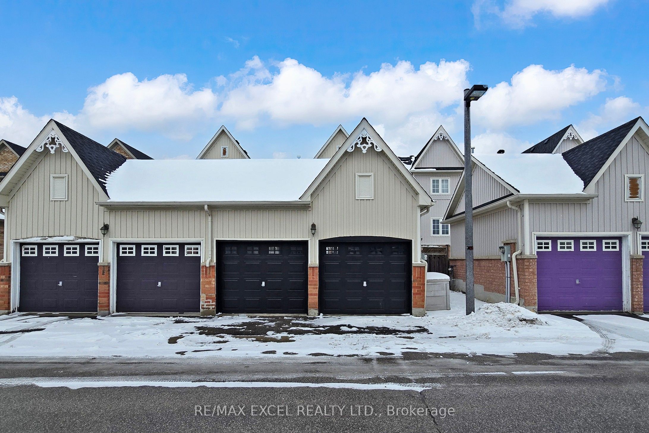 Photo 32 of 43 Evaridge Drive, Markham, Cornell — HOMEH