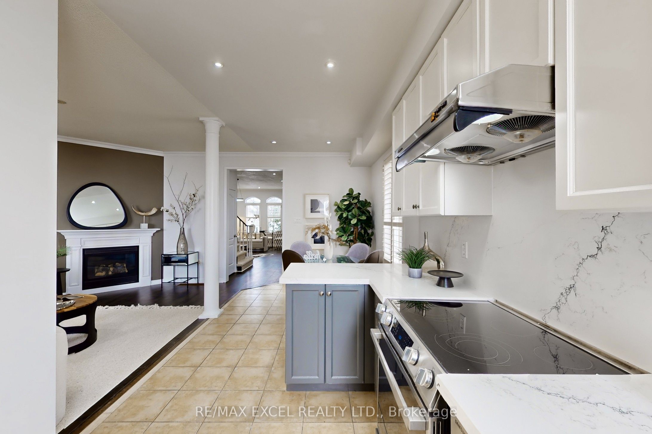 Photo 10 of 43 Evaridge Drive, Markham, Cornell — HOMEH