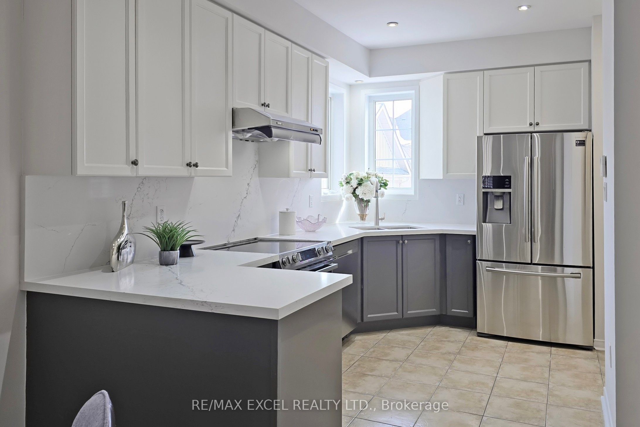 Photo 8 of 43 Evaridge Drive, Markham, Cornell — HOMEH