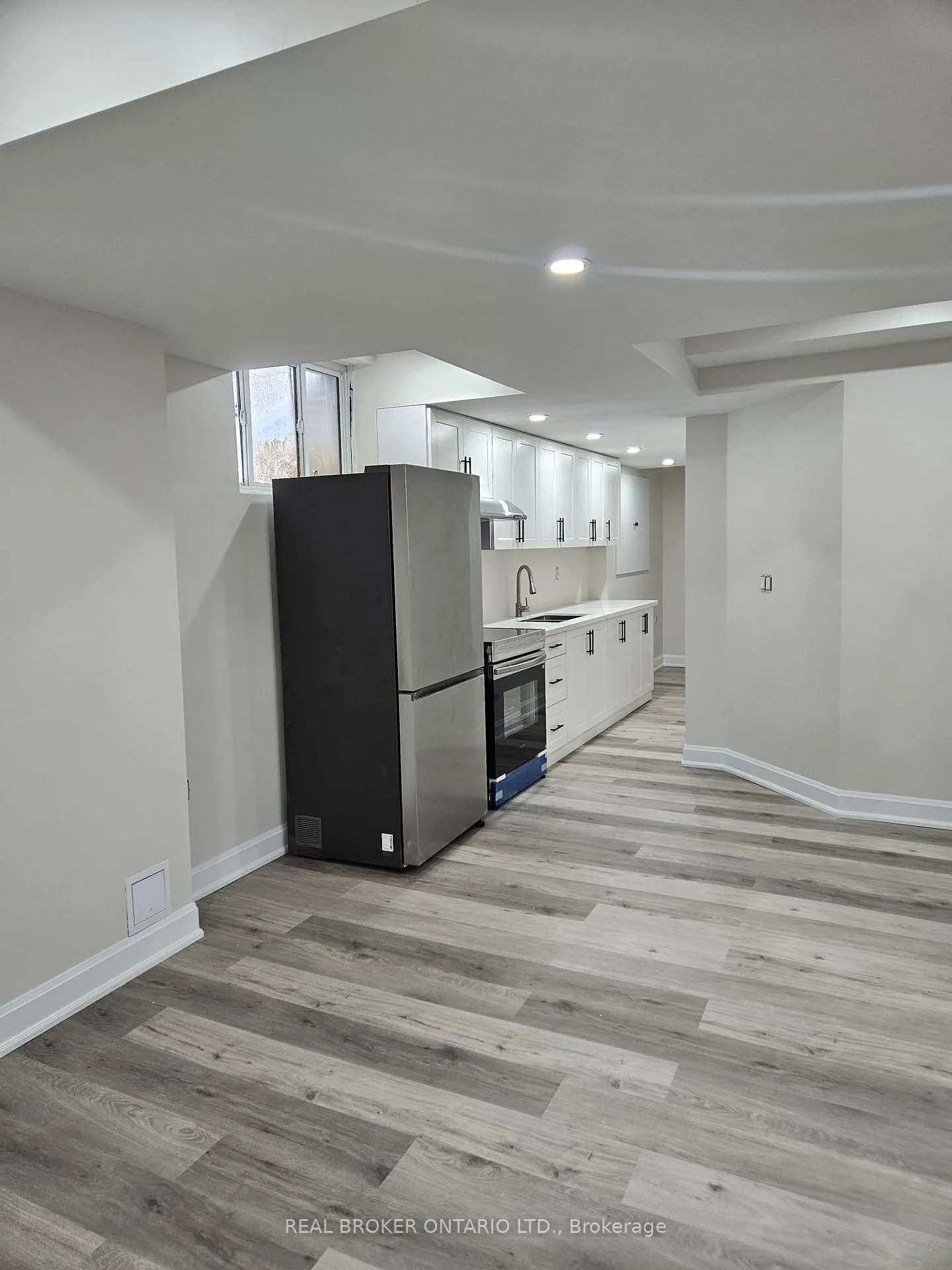 Photo 3 of Unit Lower Level, 63 Hildred Street, Welland, Lincoln/Crowland — HOMEH