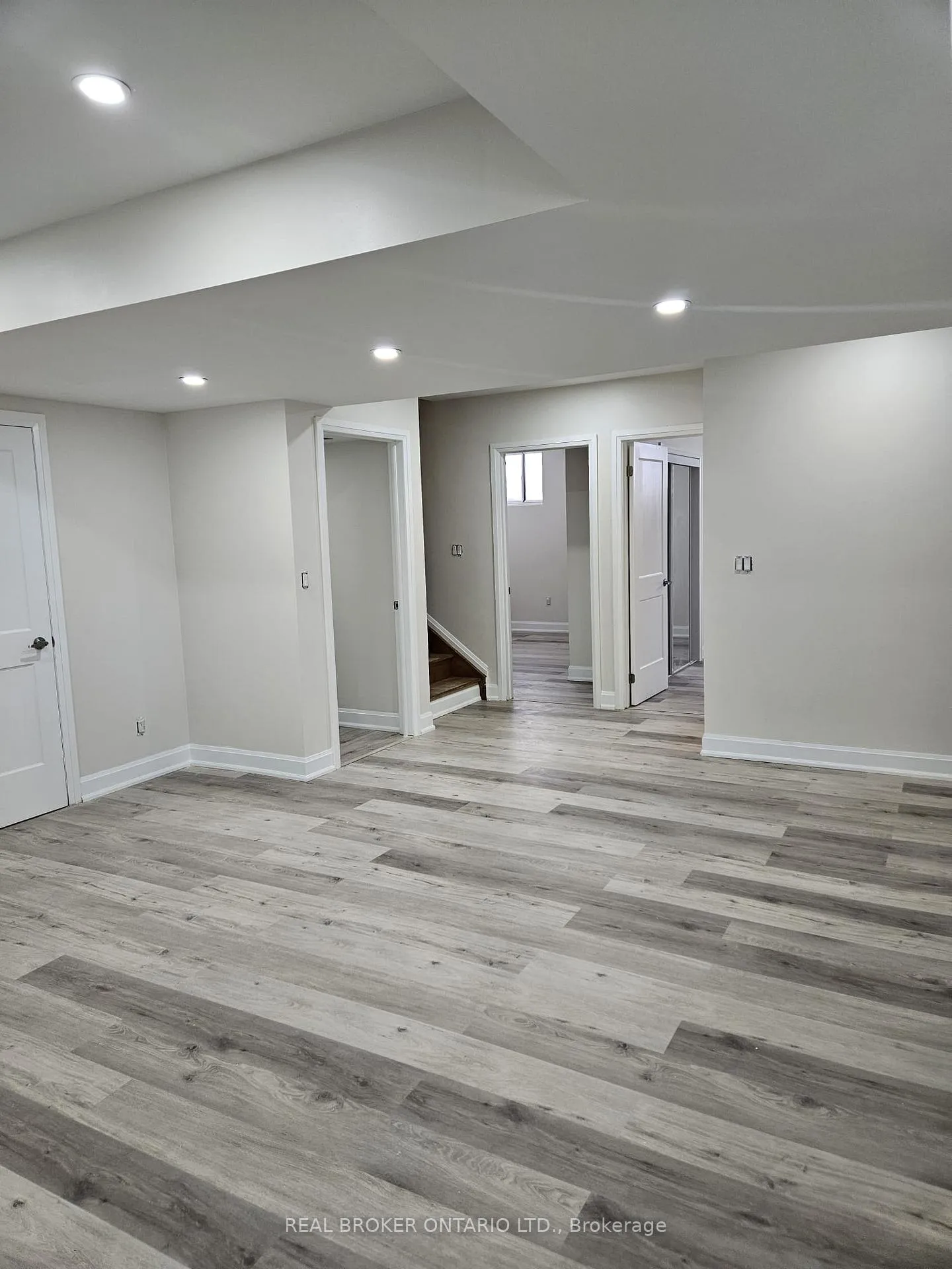 Photo 4 of Unit Lower Level, 63 Hildred Street, Welland, Lincoln/Crowland — HOMEH