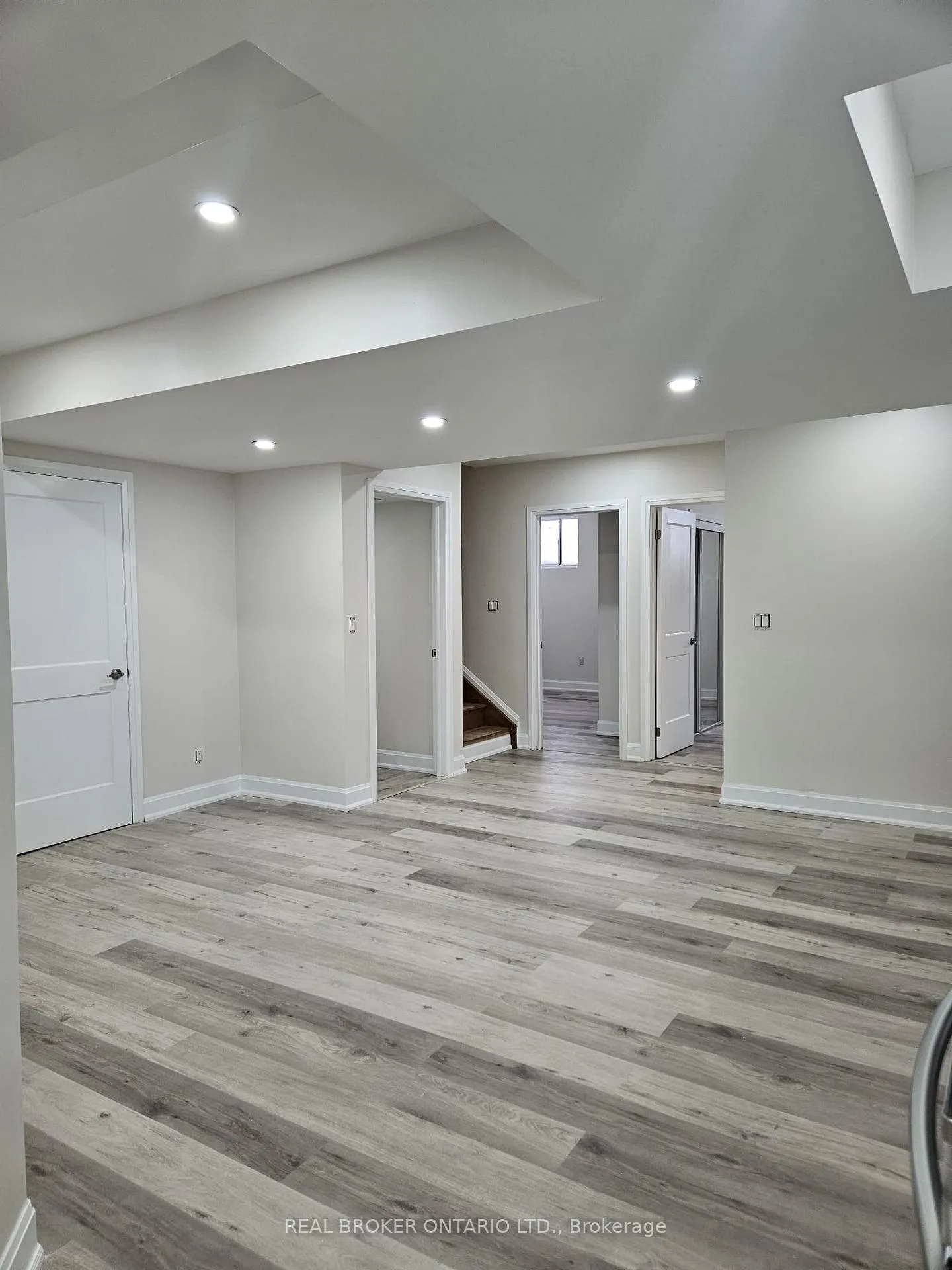 Photo 7 of Unit Lower Level, 63 Hildred Street, Welland, Lincoln/Crowland — HOMEH