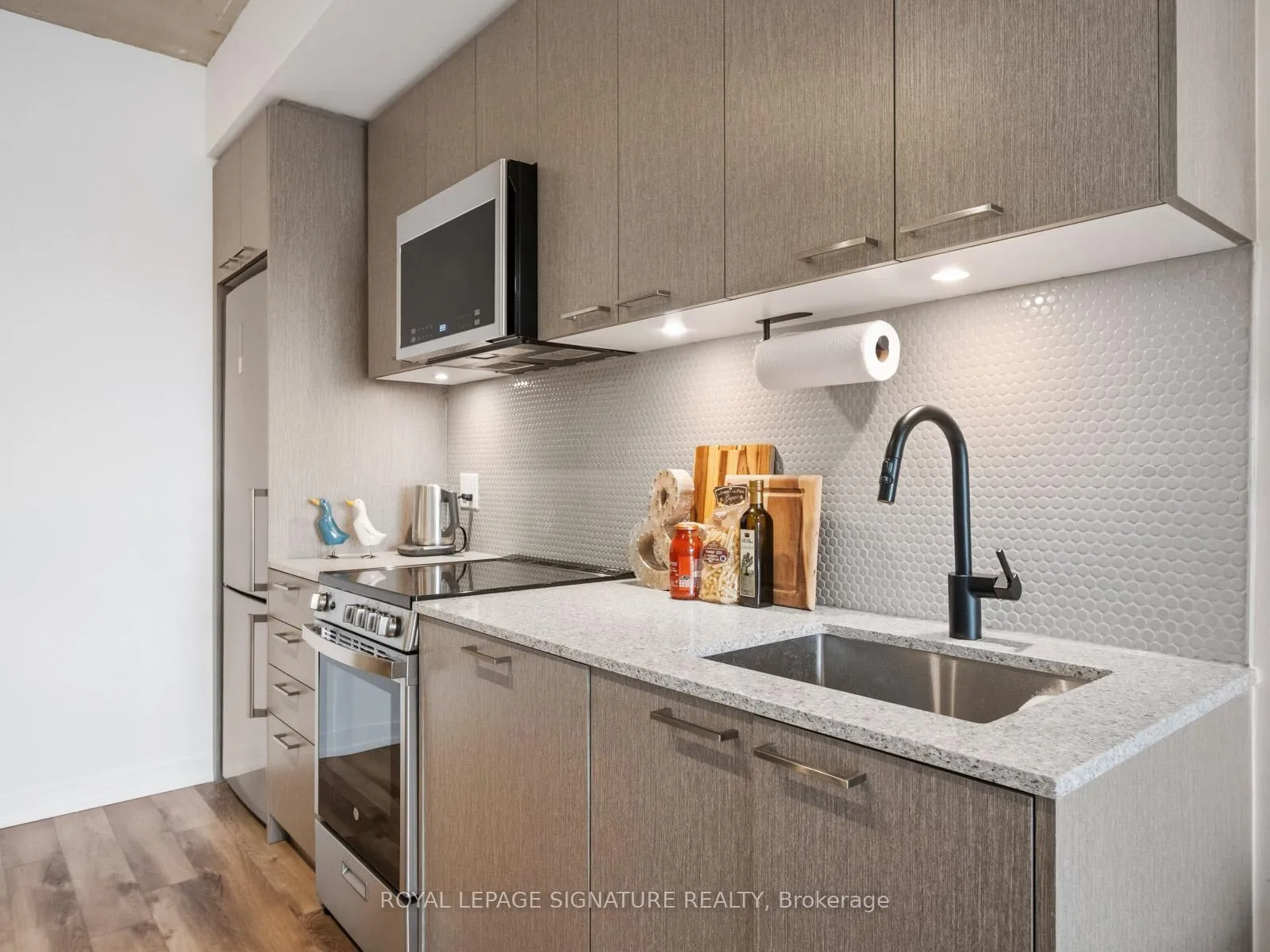 Photo 23 of 1808 St Clair Avenue, Toronto, Weston-Pellam Park — HOMEH