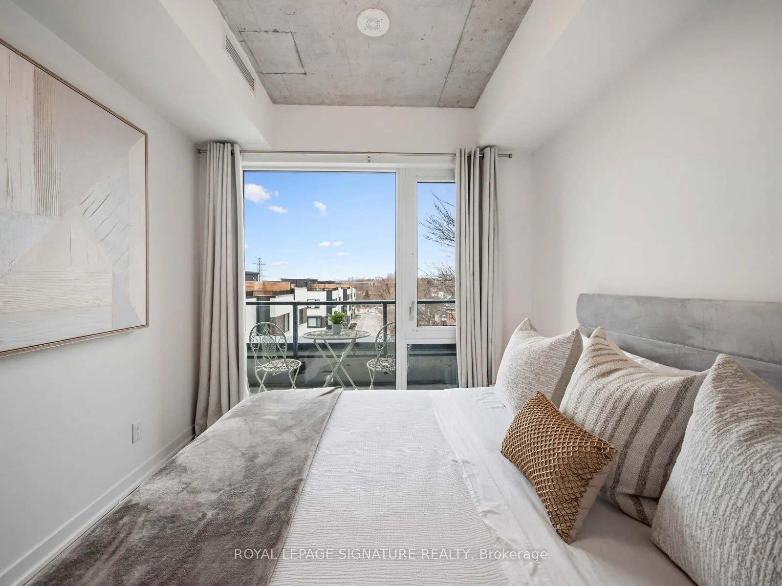 Photo 31 of 1808 St Clair Avenue, Toronto, Weston-Pellam Park — HOMEH