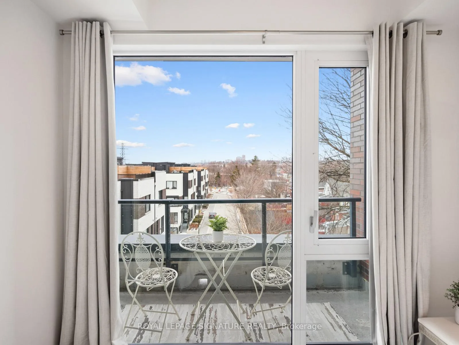 Photo 32 of 1808 St Clair Avenue, Toronto, Weston-Pellam Park — HOMEH