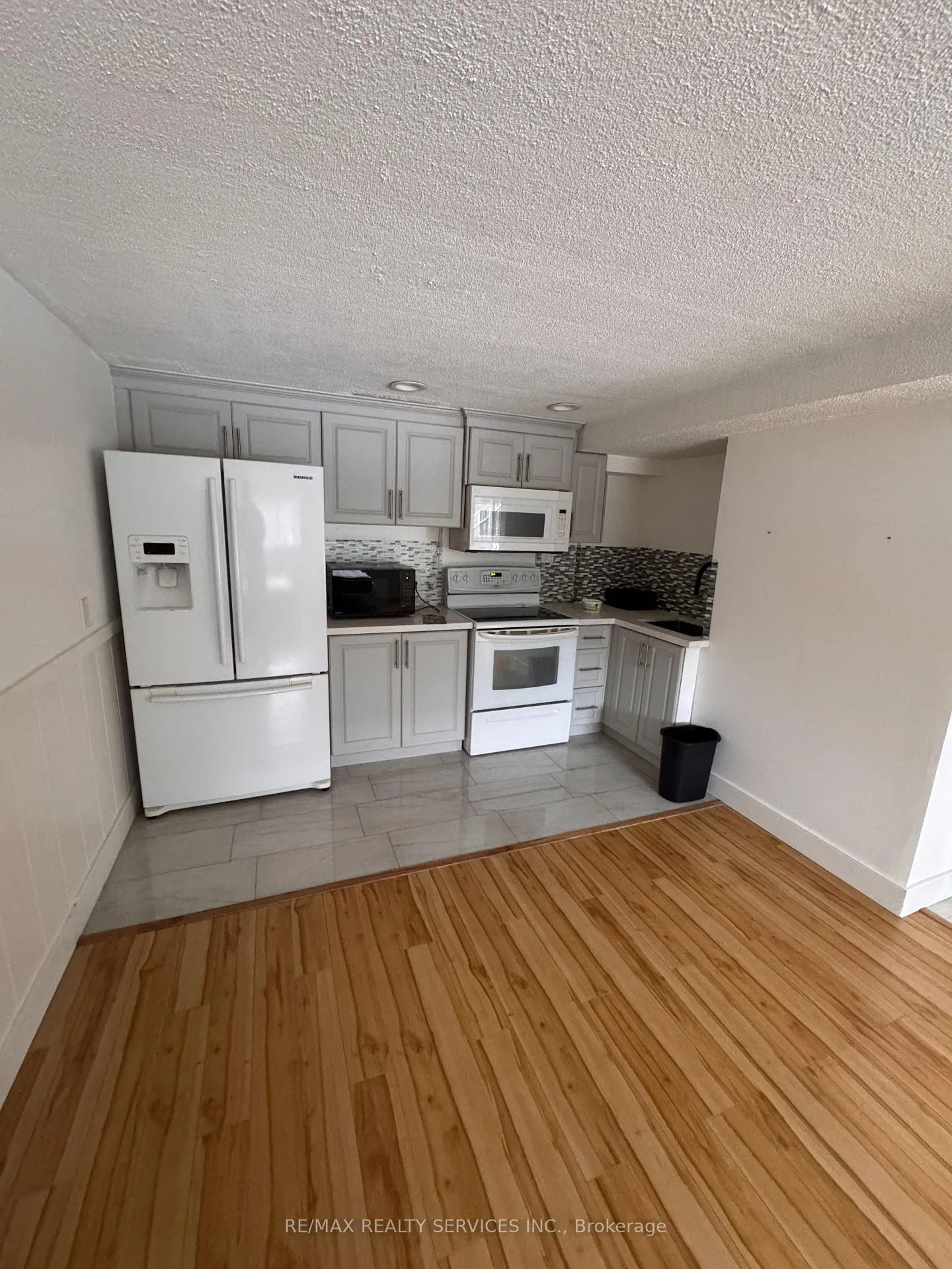 Photo 4 of 11 Erinlea Crescent, Erin — HOMEH