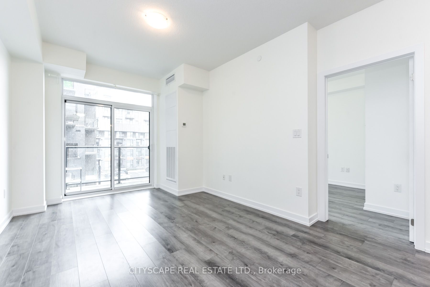 Photo 16 of Unit 323, 450 Dundas Street E, Hamilton, Waterdown — HOMEH