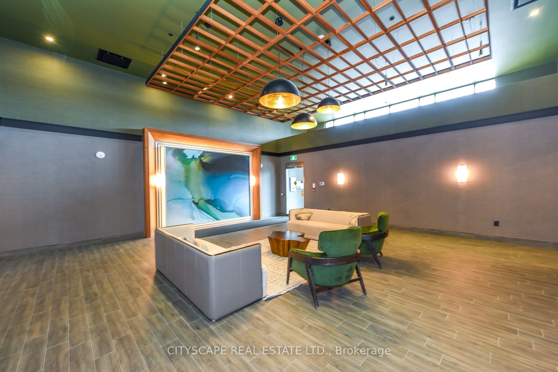 Photo 5 of Unit 323, 450 Dundas Street E, Hamilton, Waterdown — HOMEH