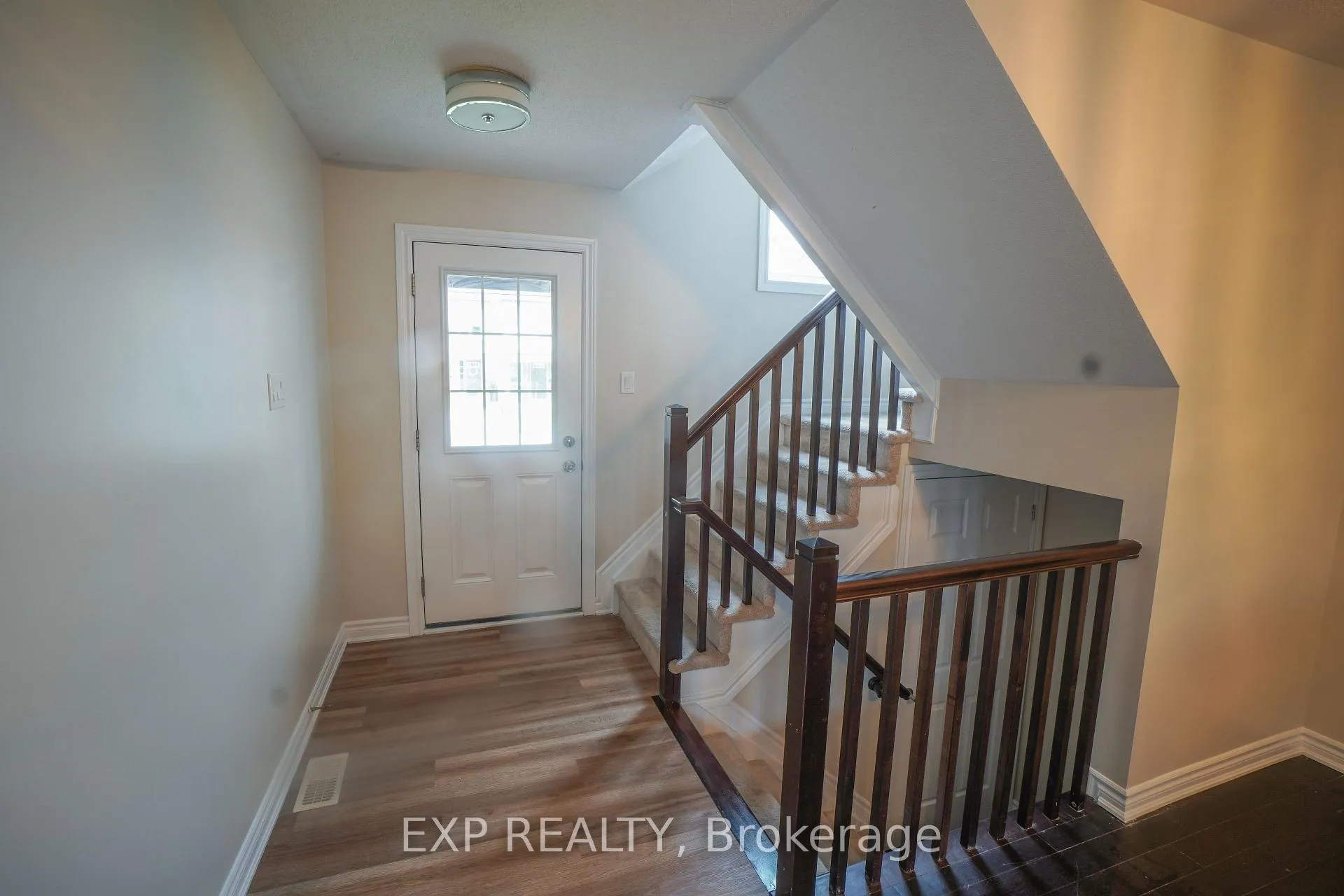 Photo 2 of 229 Cayman Road, Ottawa, Stittsville (North) — HOMEH