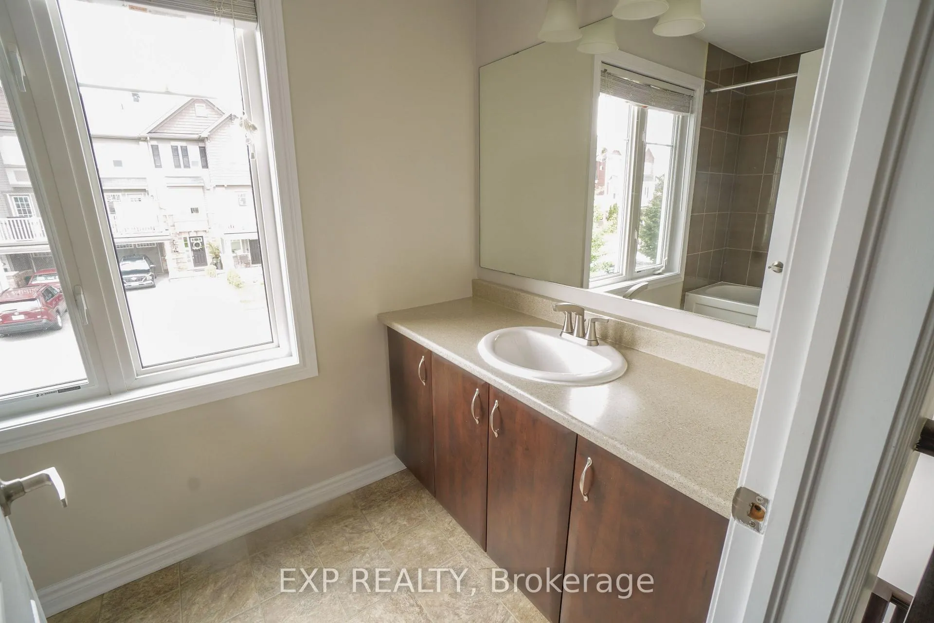 Photo 19 of 229 Cayman Road, Ottawa, Stittsville (North) — HOMEH