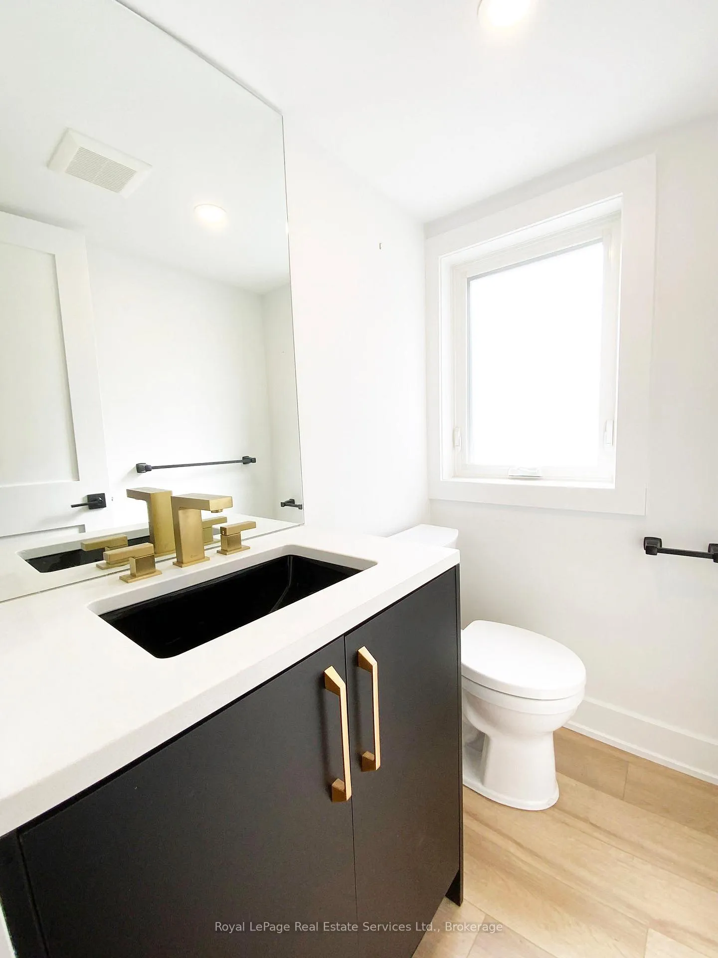 Photo 8 of Unit Main & Second Floor, 94 West 32nd Street, Hamilton, Westcliffe — HOMEH