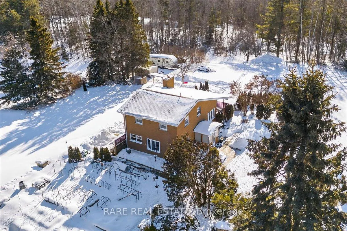 Photo 36 of 6695 10 Side Road, Innisfil, Rural Innisfil — HOMEH