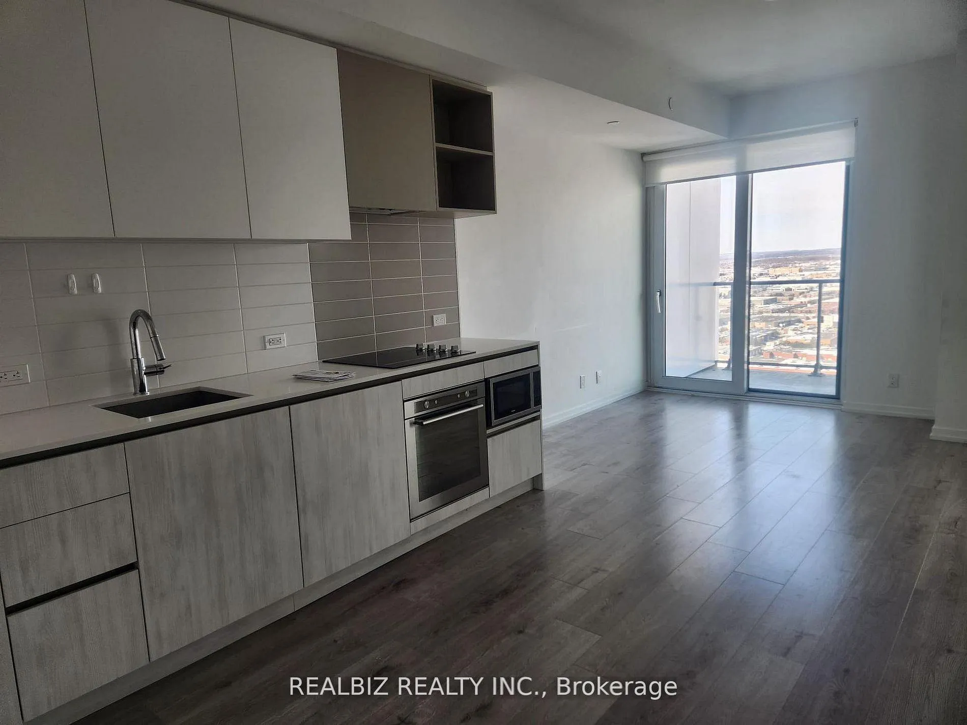 Photo 13 of Unit 3101, 1000 Portage Parkway, Vaughan, Vaughan Corporate Centre — HOMEH