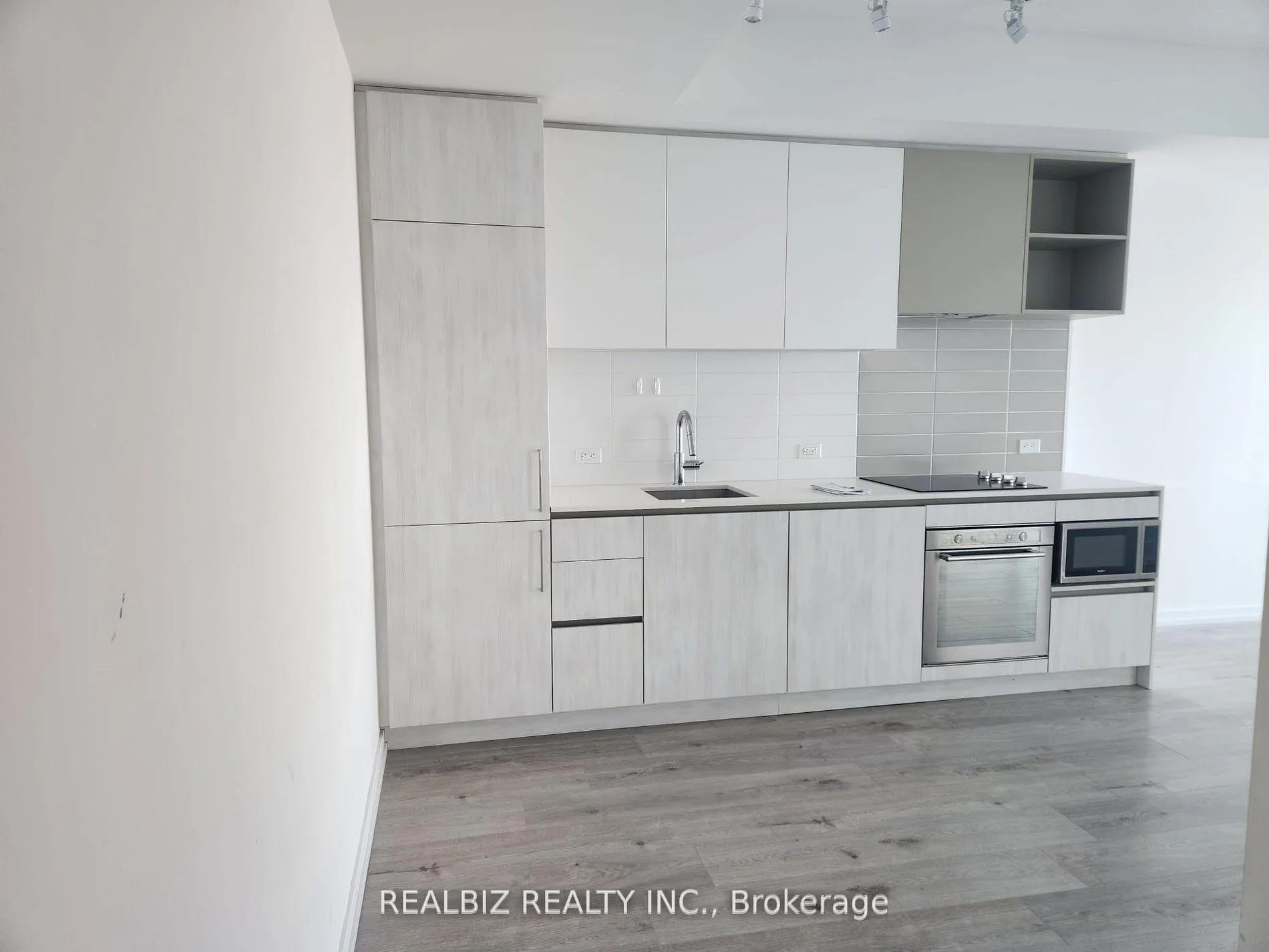 Photo 18 of Unit 3101, 1000 Portage Parkway, Vaughan, Vaughan Corporate Centre — HOMEH