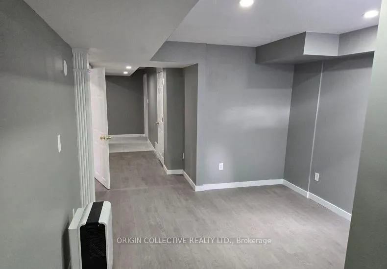 Photo 8 of 5 Hearthstone Cres, Clarington, Clarington, Courtice — HOMEH