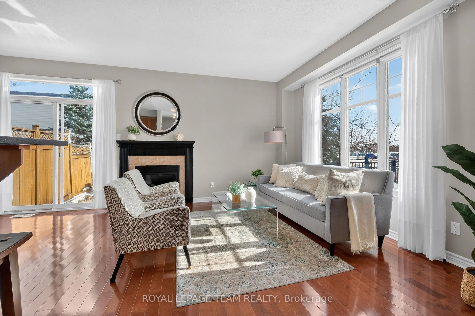 Photo 8 of 100 Shepody Circle, Ottawa, Blossom Park/Kemp Park/Findlay Creek — HOMEH
