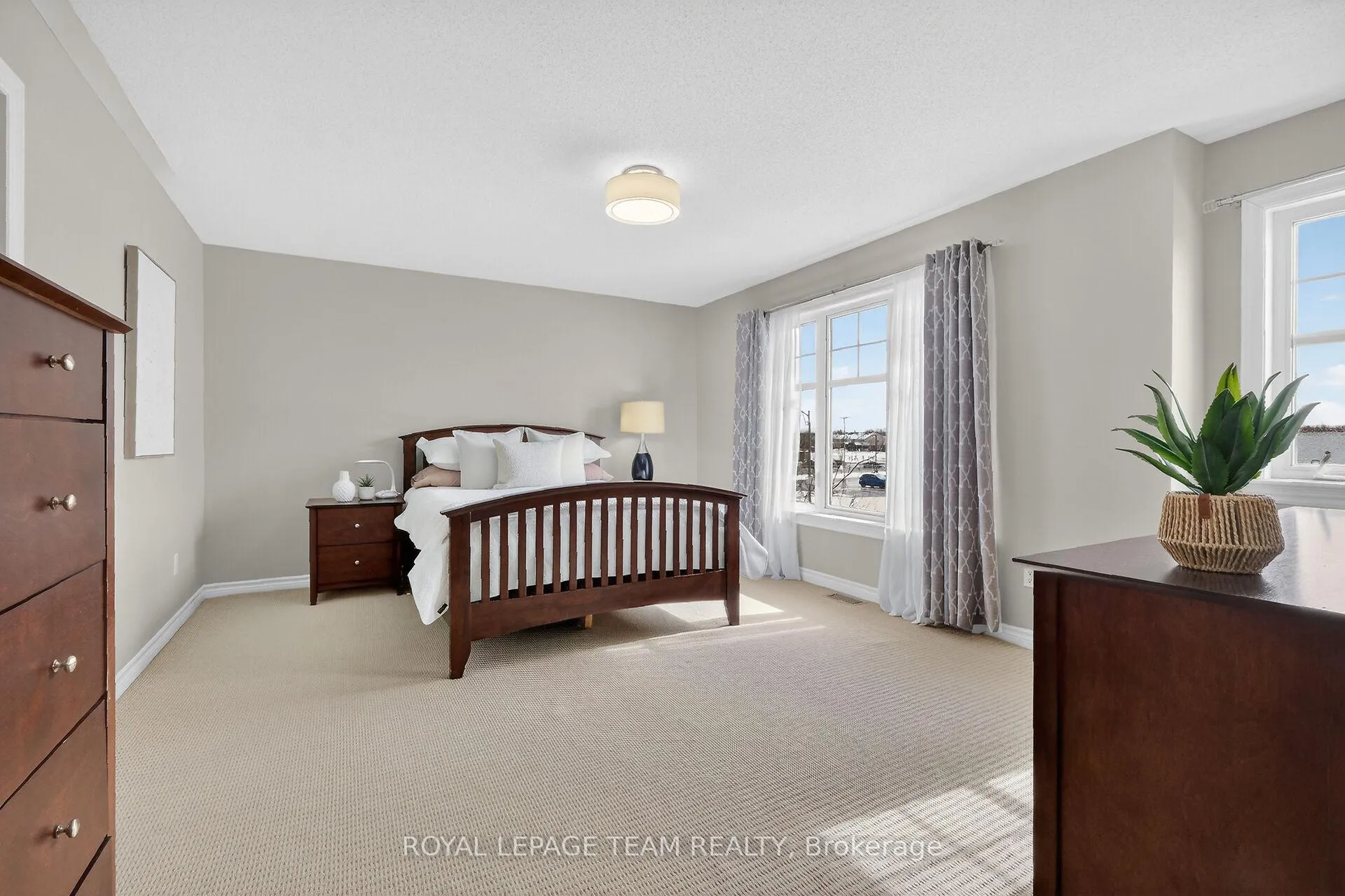Photo 33 of 100 Shepody Circle, Ottawa, Blossom Park/Kemp Park/Findlay Creek — HOMEH