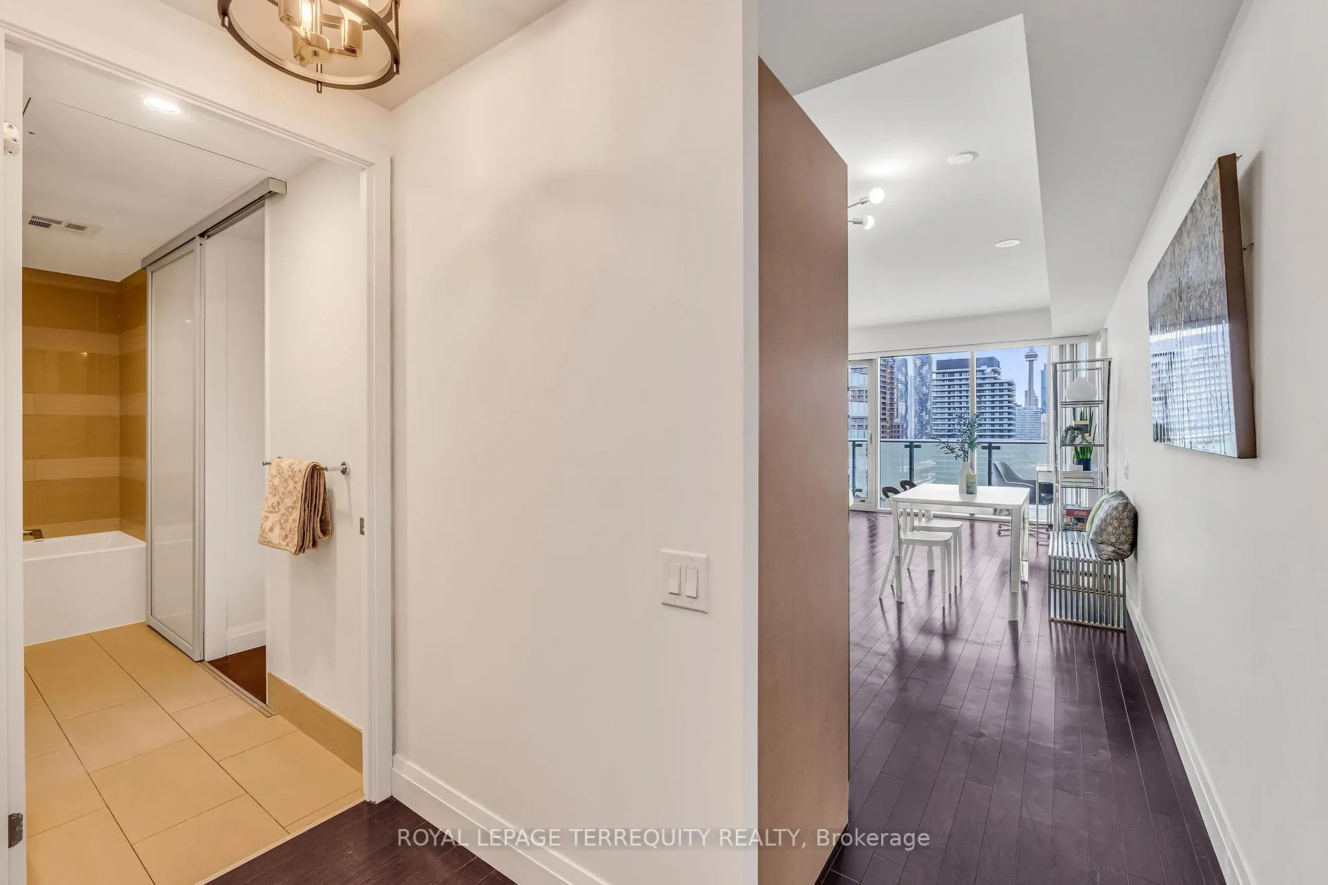 Photo 2 of Unit 2401, 390 Cherry Street, Toronto, Waterfront Communities — HOMEH