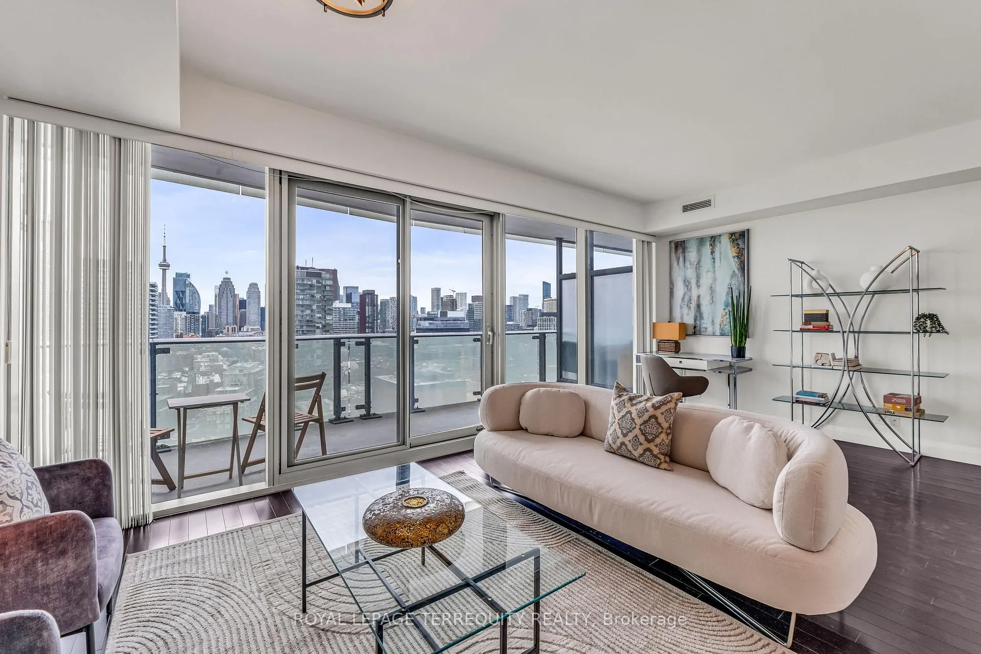 Photo 20 of Unit 2401, 390 Cherry Street, Toronto, Waterfront Communities — HOMEH