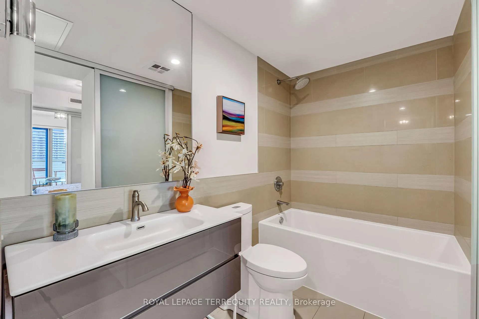 Photo 26 of Unit 2401, 390 Cherry Street, Toronto, Waterfront Communities — HOMEH