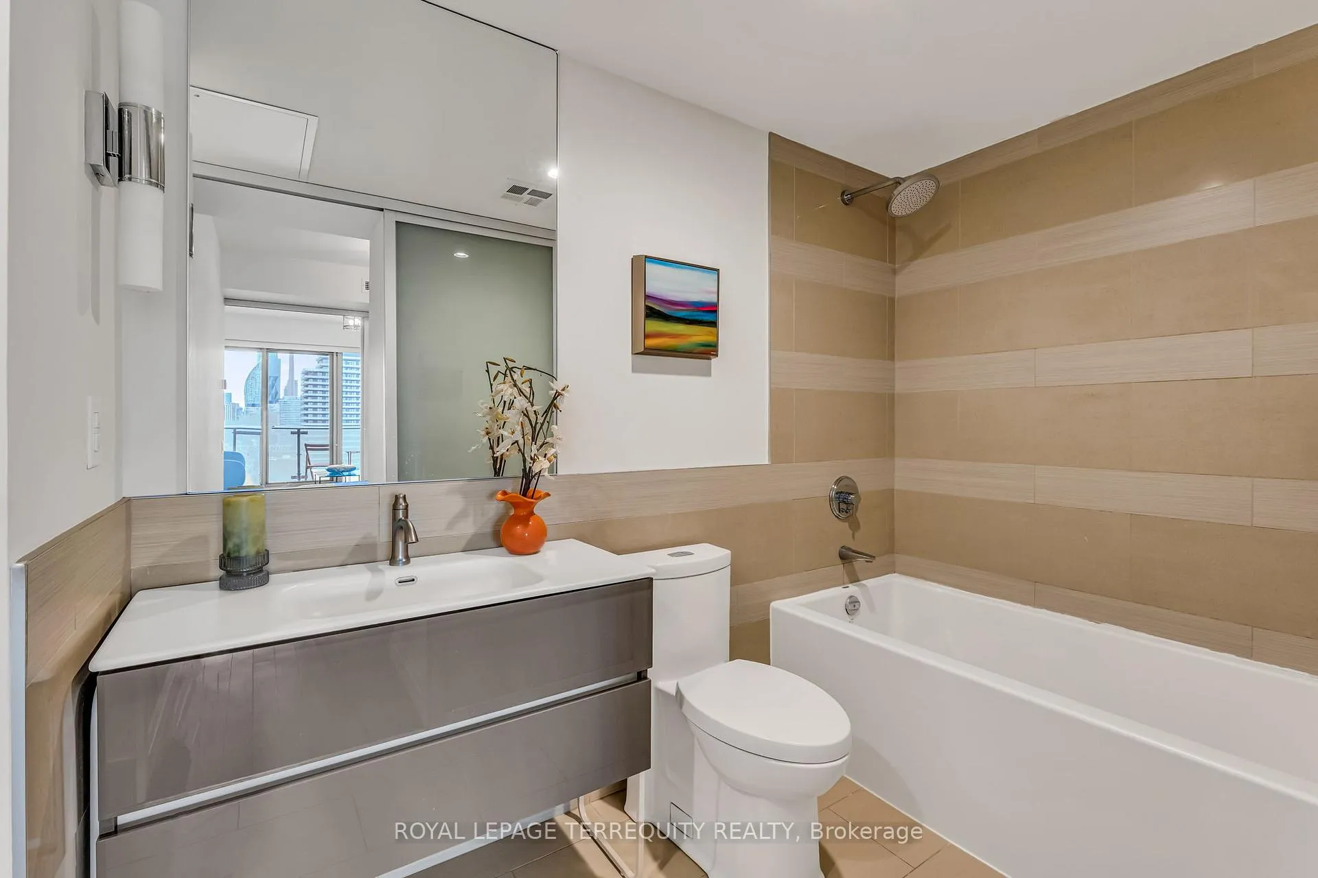 Photo 29 of Unit 2401, 390 Cherry Street, Toronto, Waterfront Communities — HOMEH