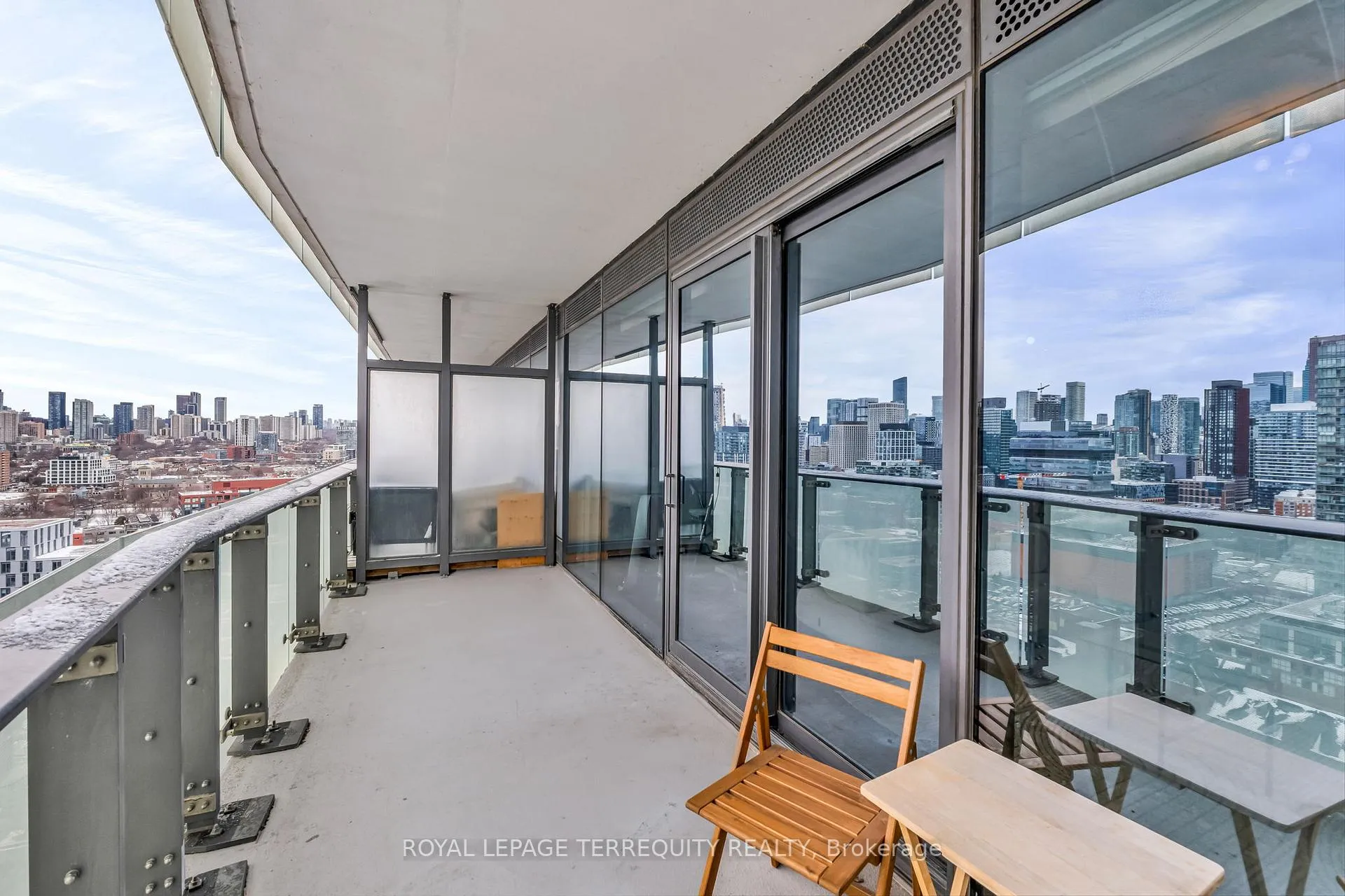 Photo 45 of Unit 2401, 390 Cherry Street, Toronto, Waterfront Communities — HOMEH