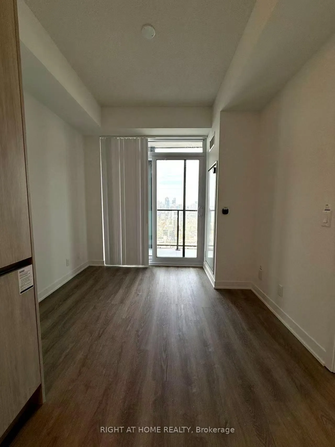 Photo 13 of Unit 3702, 180 Front Street E, Toronto, Moss Park — HOMEH