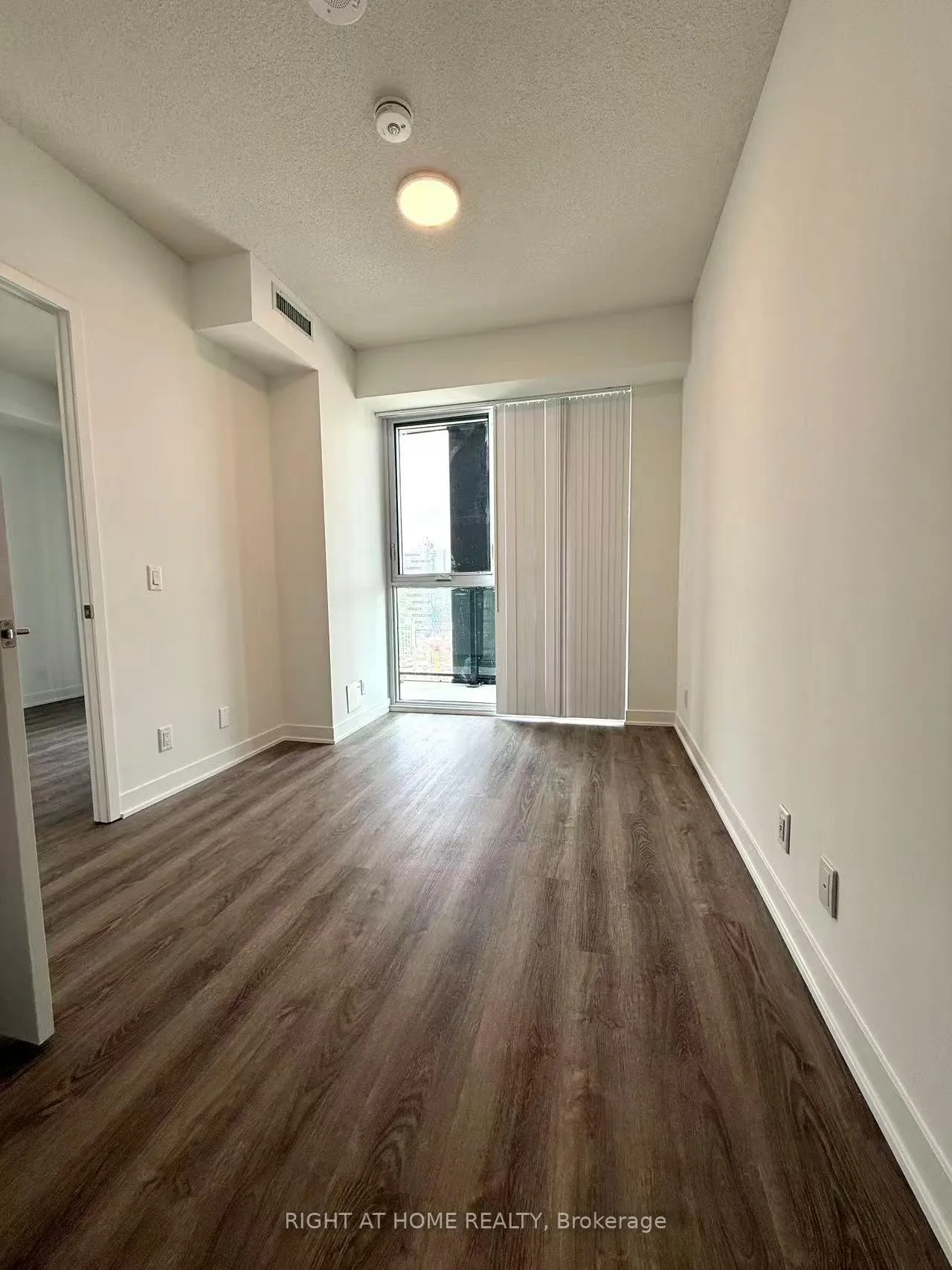 Photo 17 of Unit 3702, 180 Front Street E, Toronto, Moss Park — HOMEH