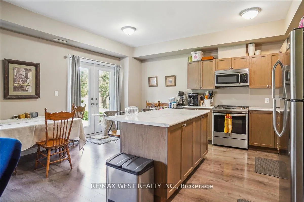 Photo 4 of 117 Rosehill Boulevard, Oshawa, McLaughlin — HOMEH