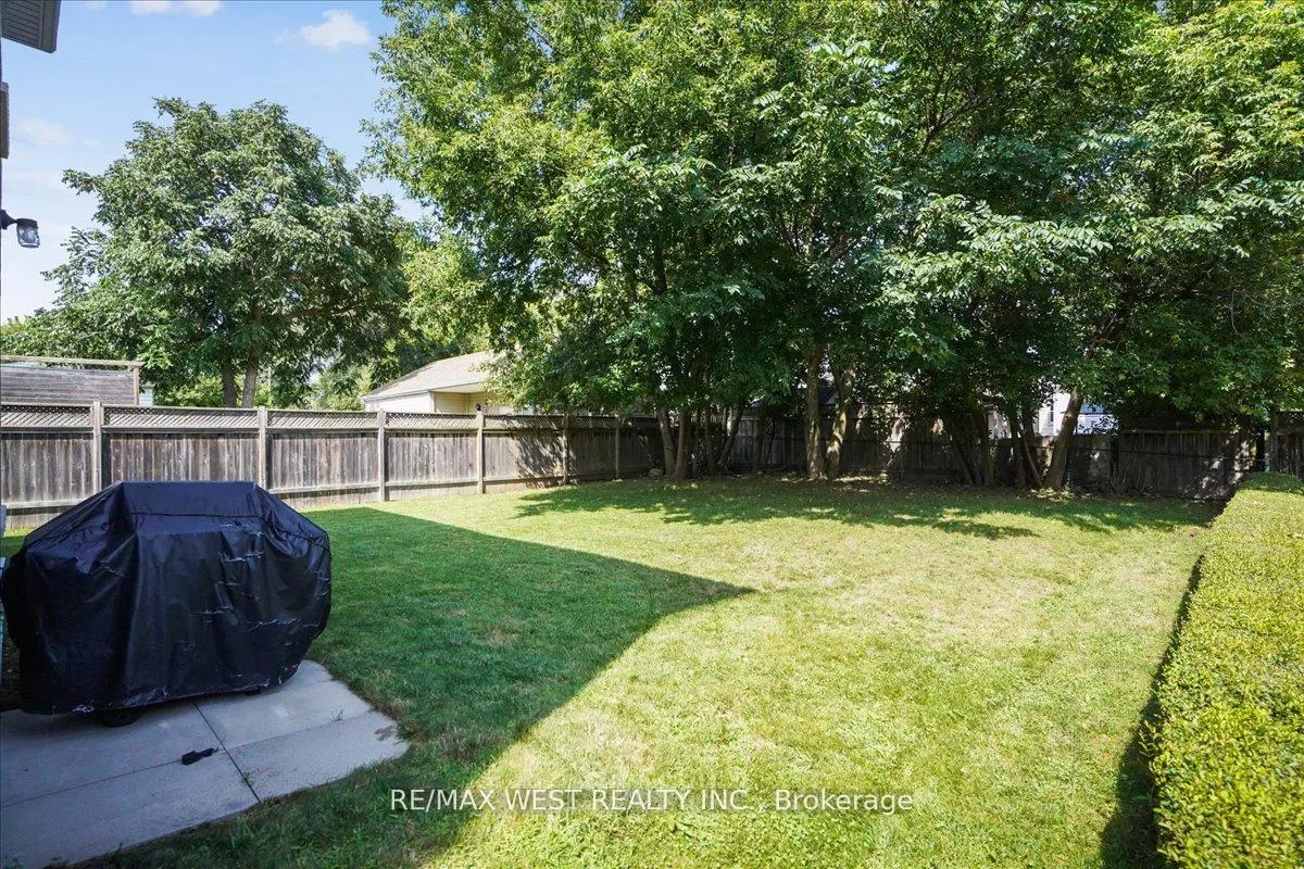 Photo 6 of 117 Rosehill Boulevard, Oshawa, McLaughlin — HOMEH